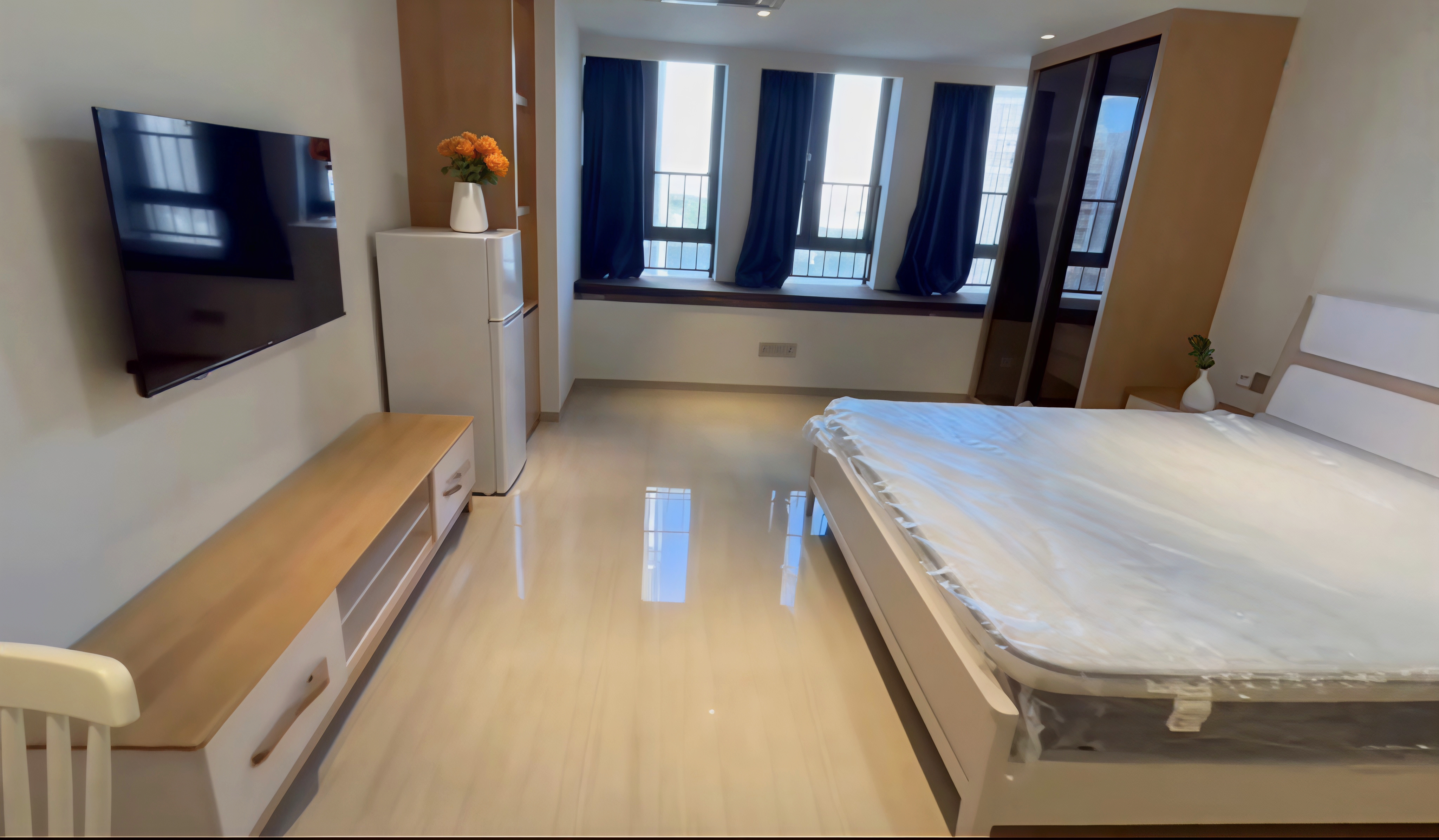 海航豪庭北苑 1室1厅1卫 2700.0元/月 海航豪庭北苑 1室1厅1卫 2700.0元/月室内图