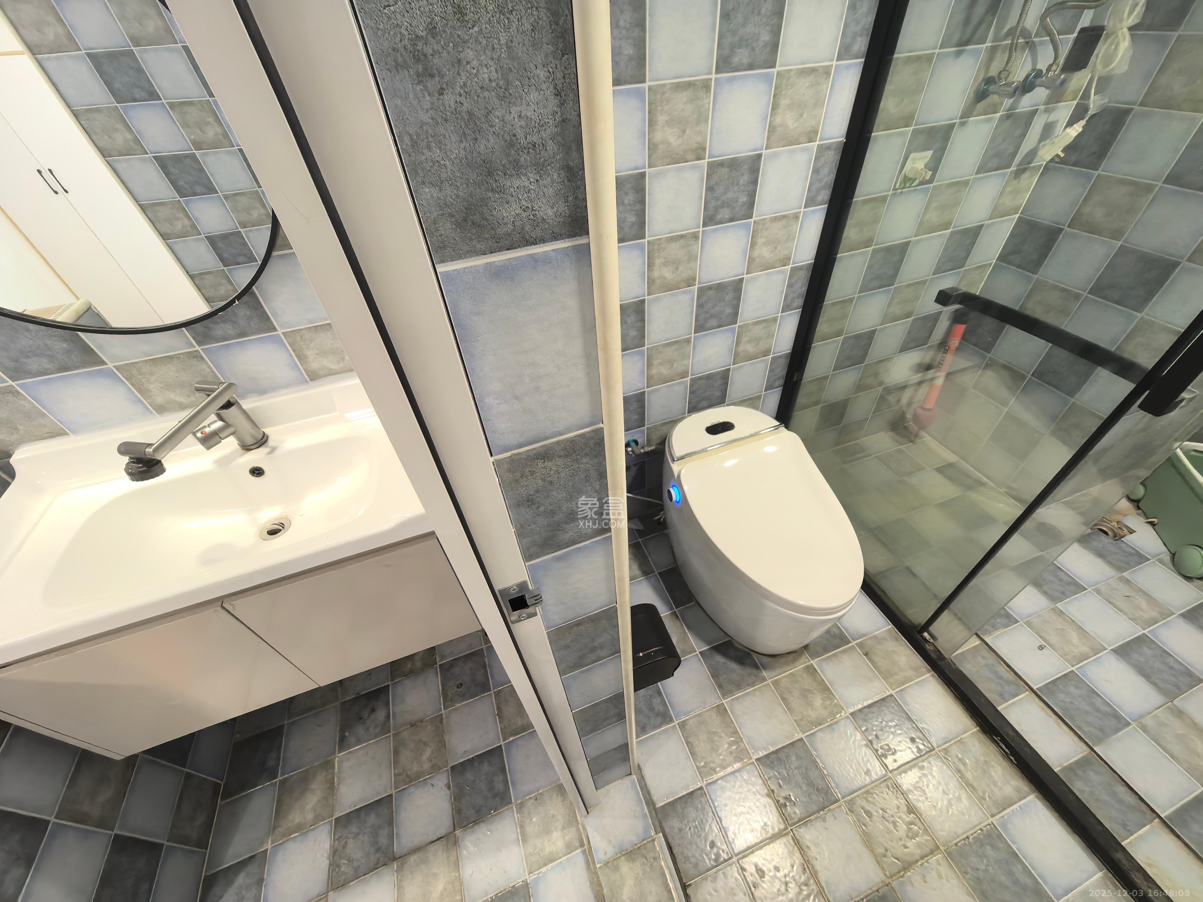 达美溪湖湾 1室1厅1卫 2400.0元/月 达美溪湖湾 1室1厅1卫 2400.0元/月室内图