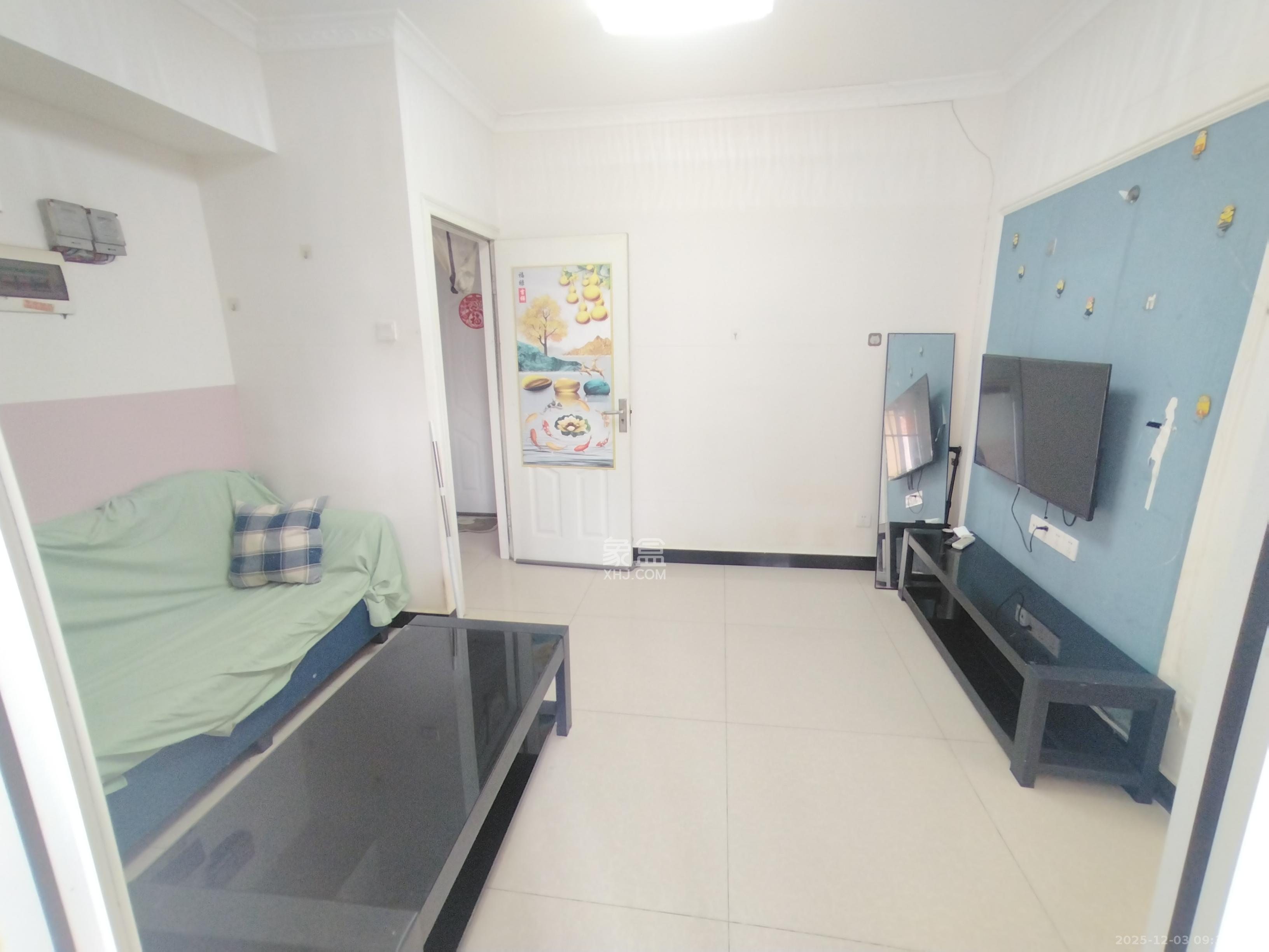 岳北和苑 1室1厅1卫 1700.0元/月 岳北和苑 1室1厅1卫 1700.0元/月室内图