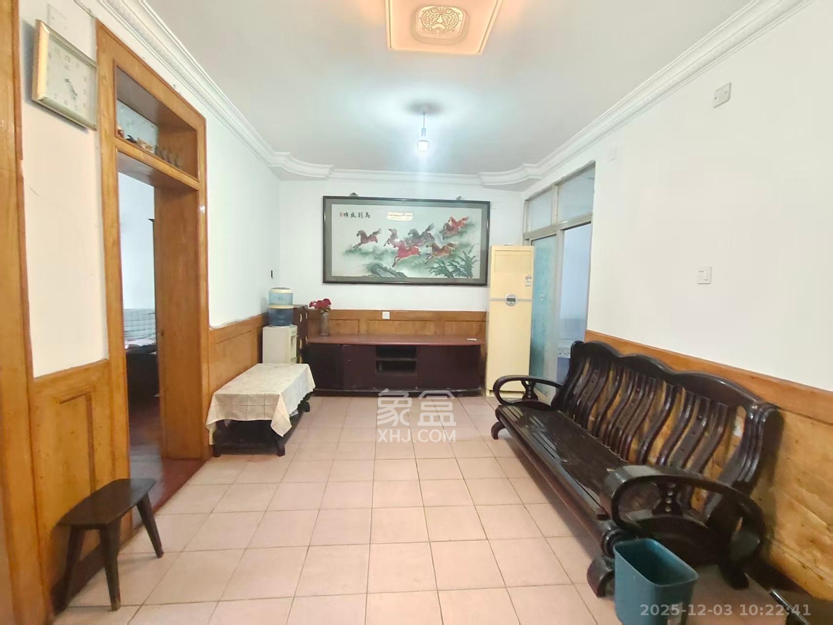 长钢三角洲  2室1厅1卫    1100.0元/月室内图