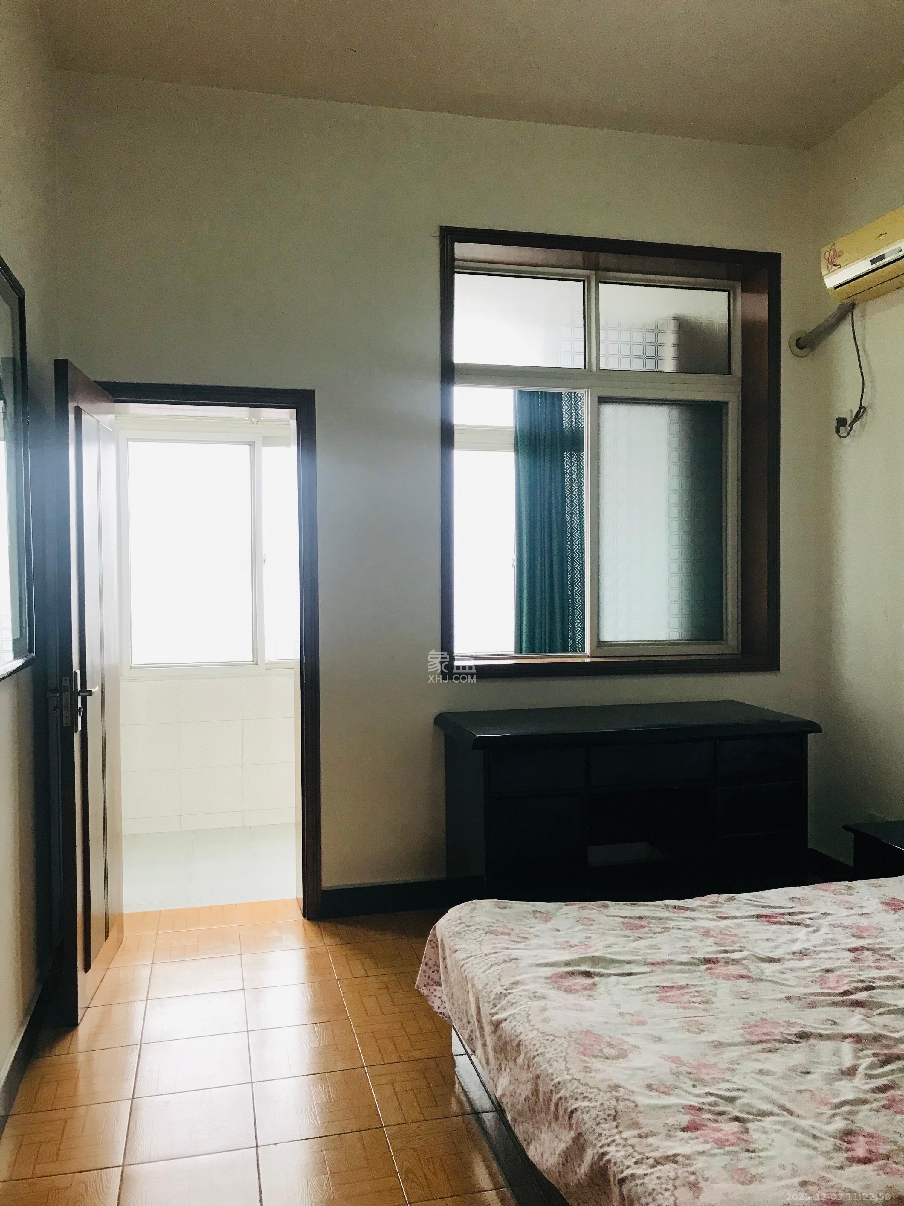 晓园宿舍(晓园路湘运小区) 2室2厅1卫 1600.0元/月 晓园宿舍(晓园路湘运小区) 2室2厅1卫 1600.0元/月室内图