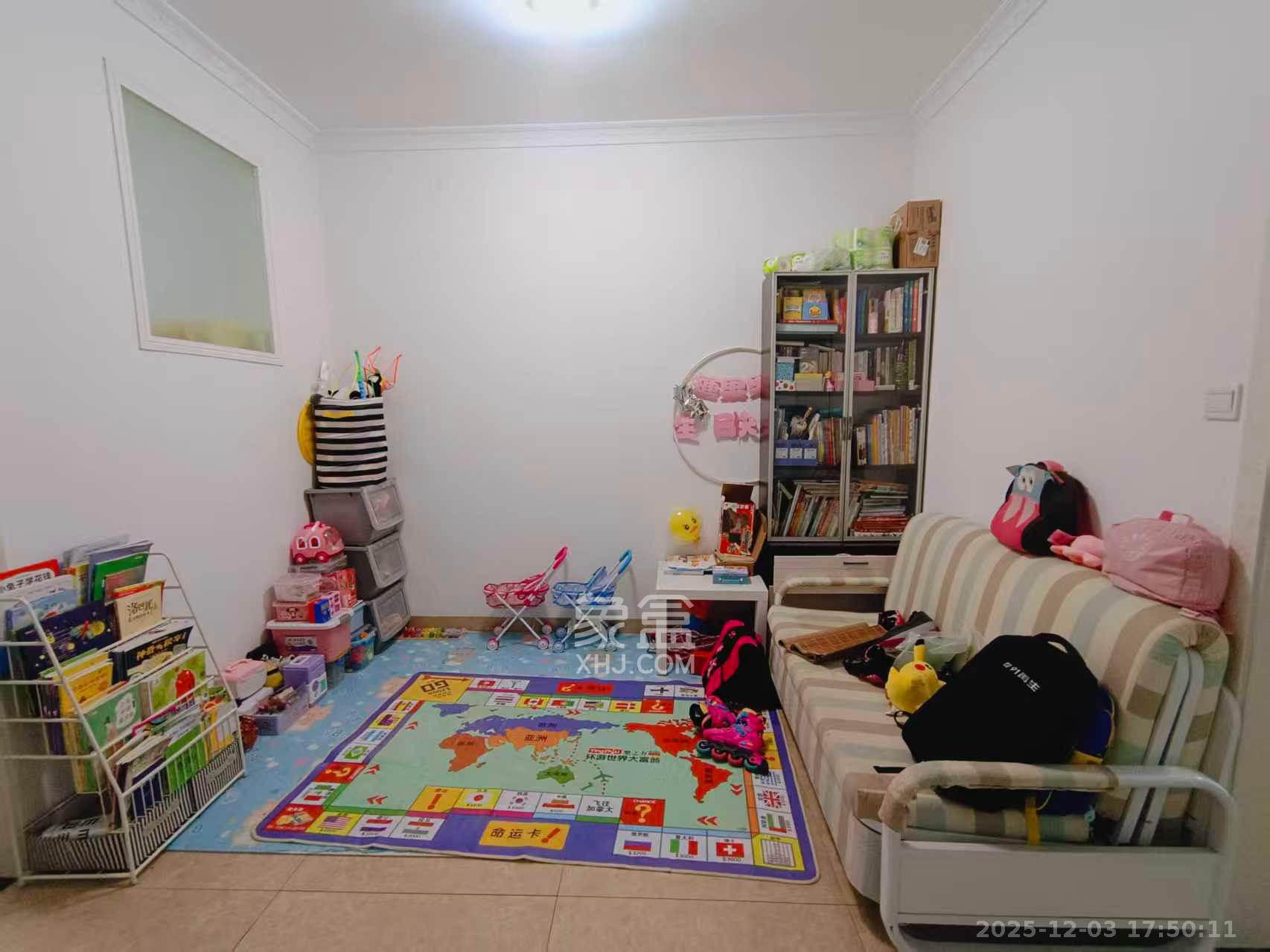 阳光100二期 3室2厅1卫 2500.0元/月 阳光100二期 3室2厅1卫 2500.0元/月室内图