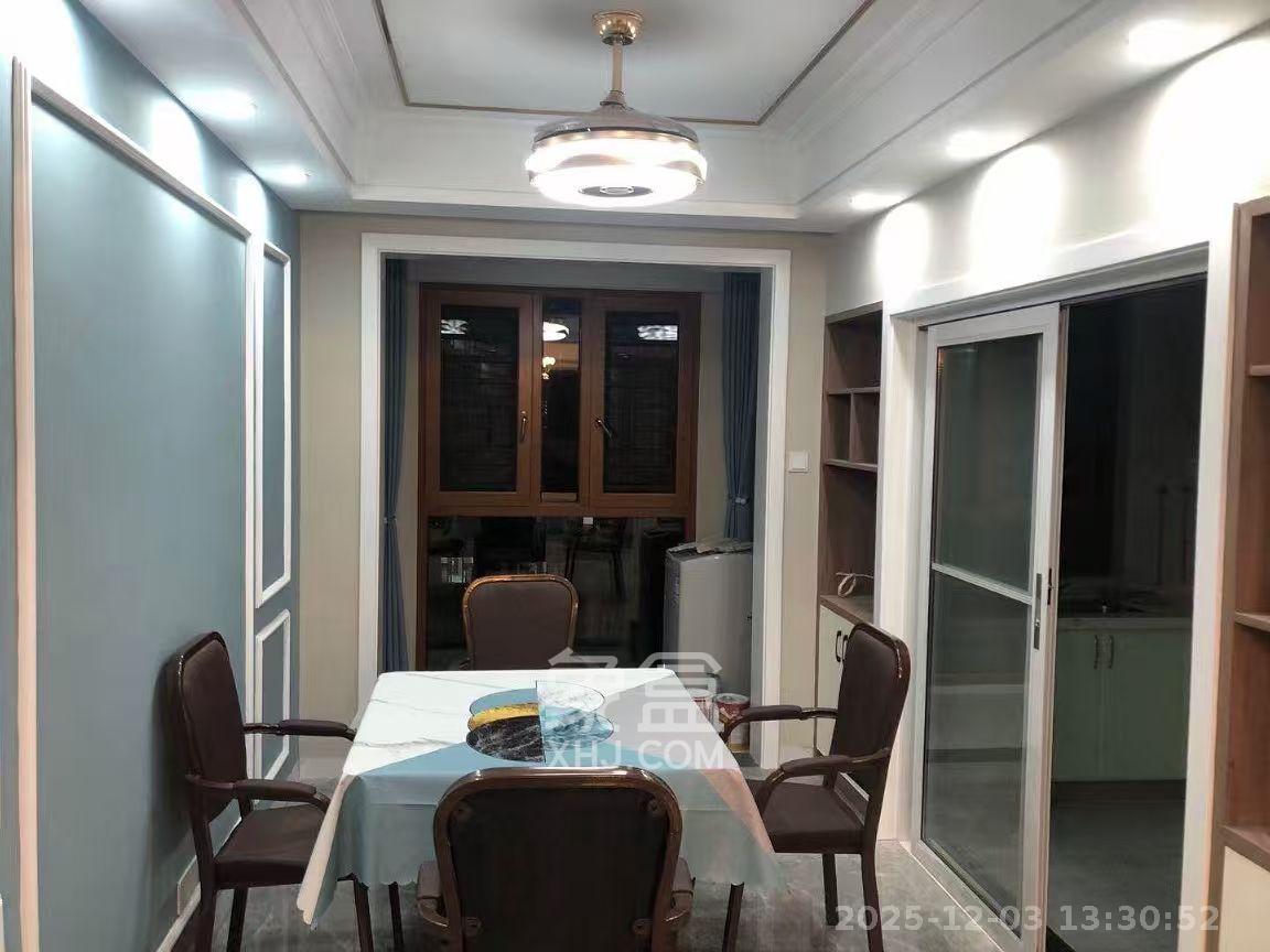 滨河嘉园  3室2厅2卫    2800.0元/月室内图