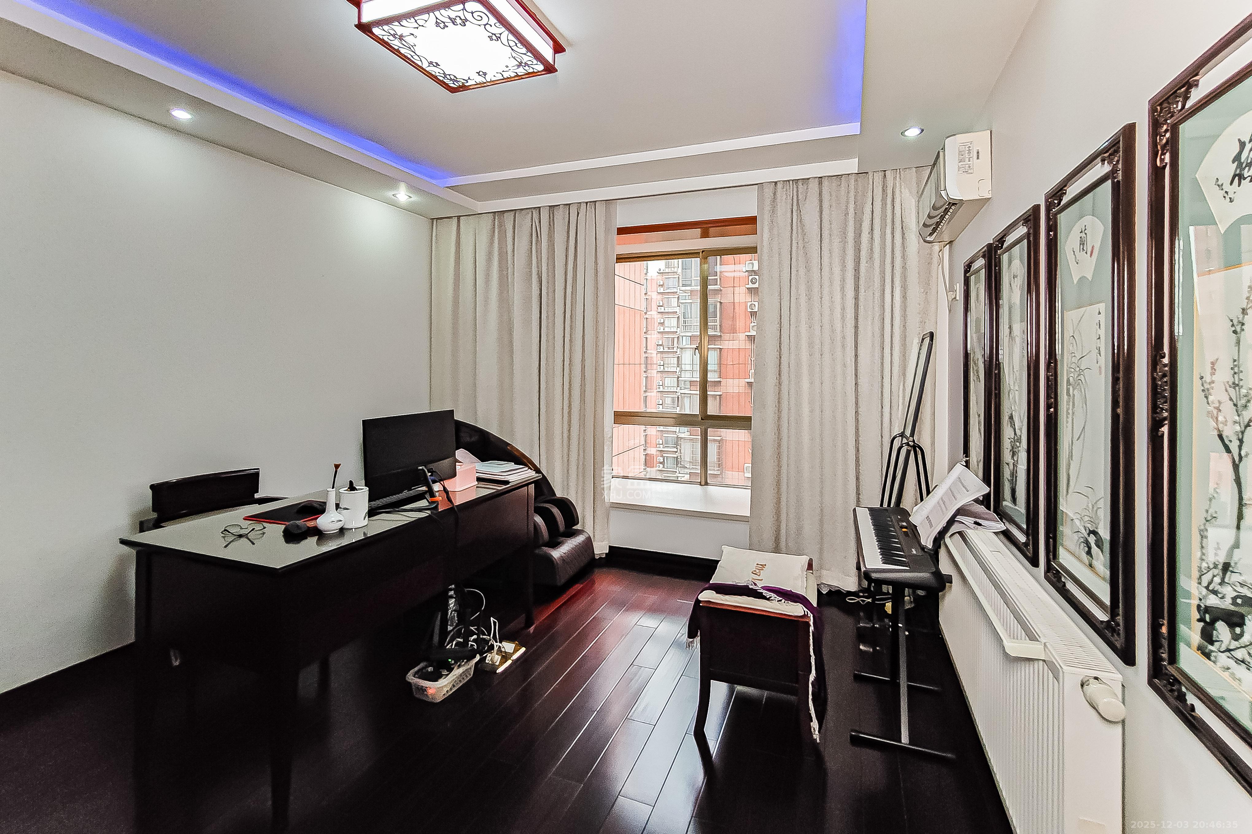 中天枫景园 4室2厅2卫 328.0万 中天枫景园 4室2厅2卫 328.0万卧室