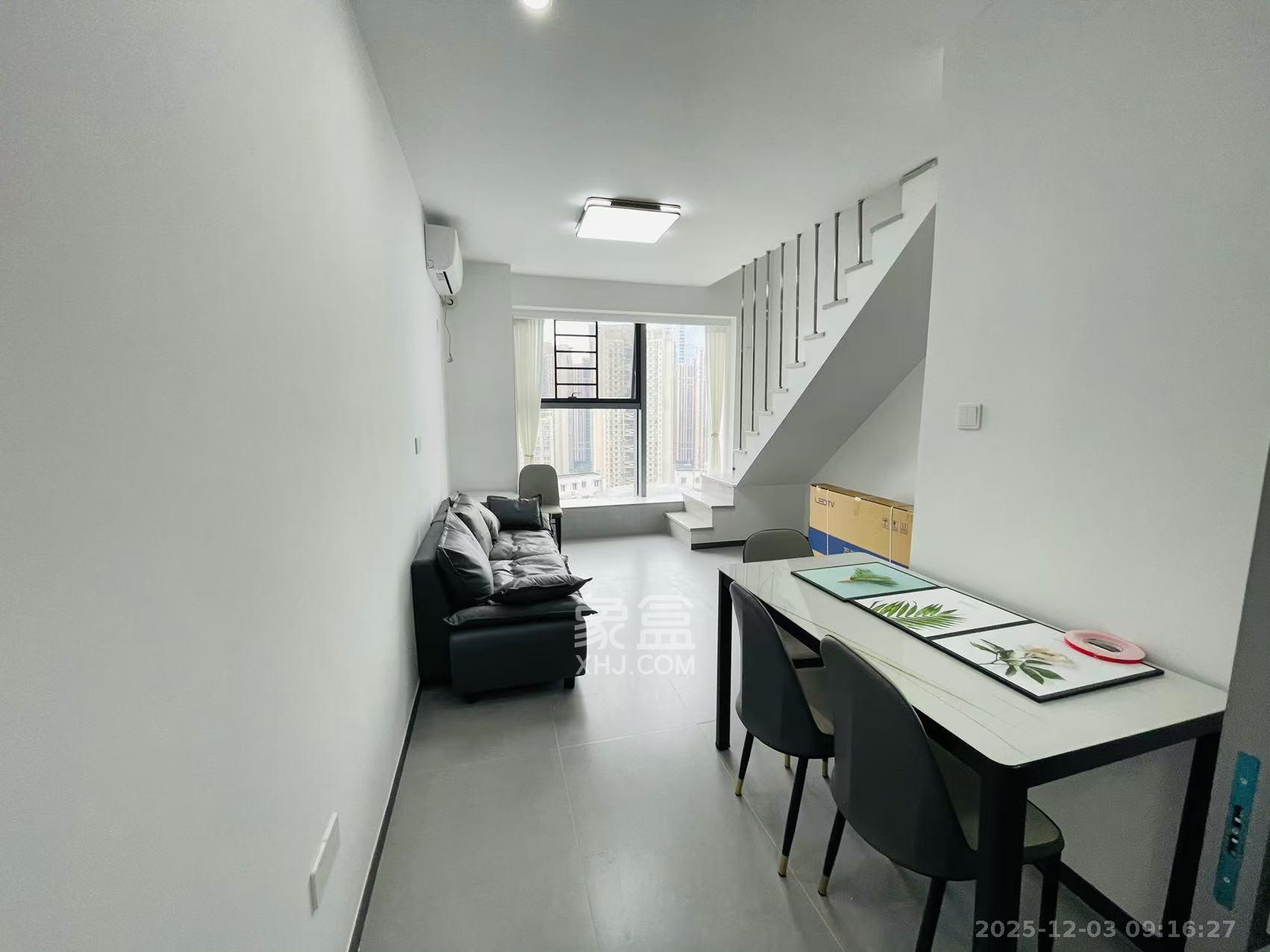 君悦新天地  2室2厅2卫    2500.0元/月室内图