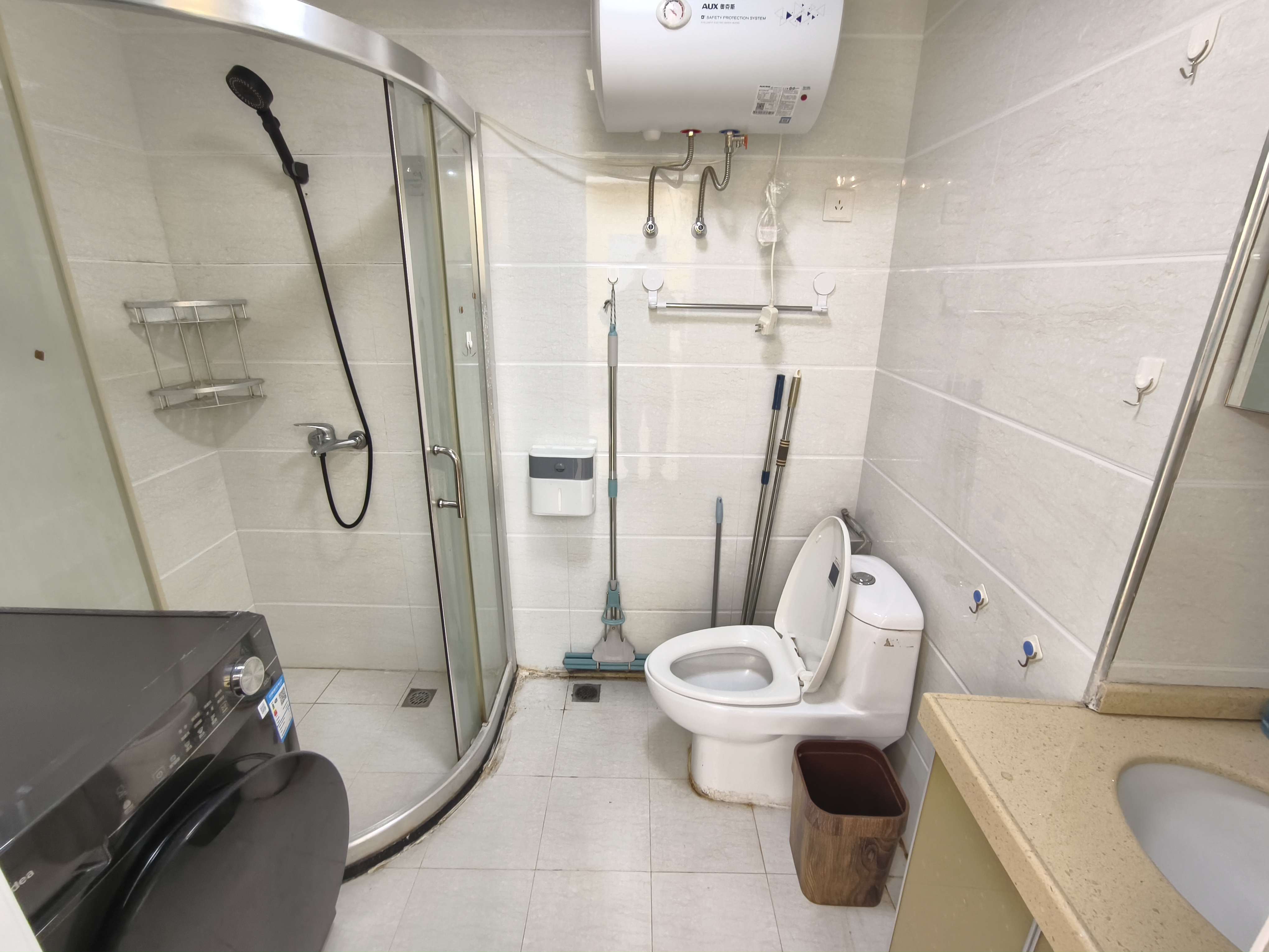 海阔天空-国瑞城二期（雅仕苑）  1室0厅1卫    2200.0元/月室内图