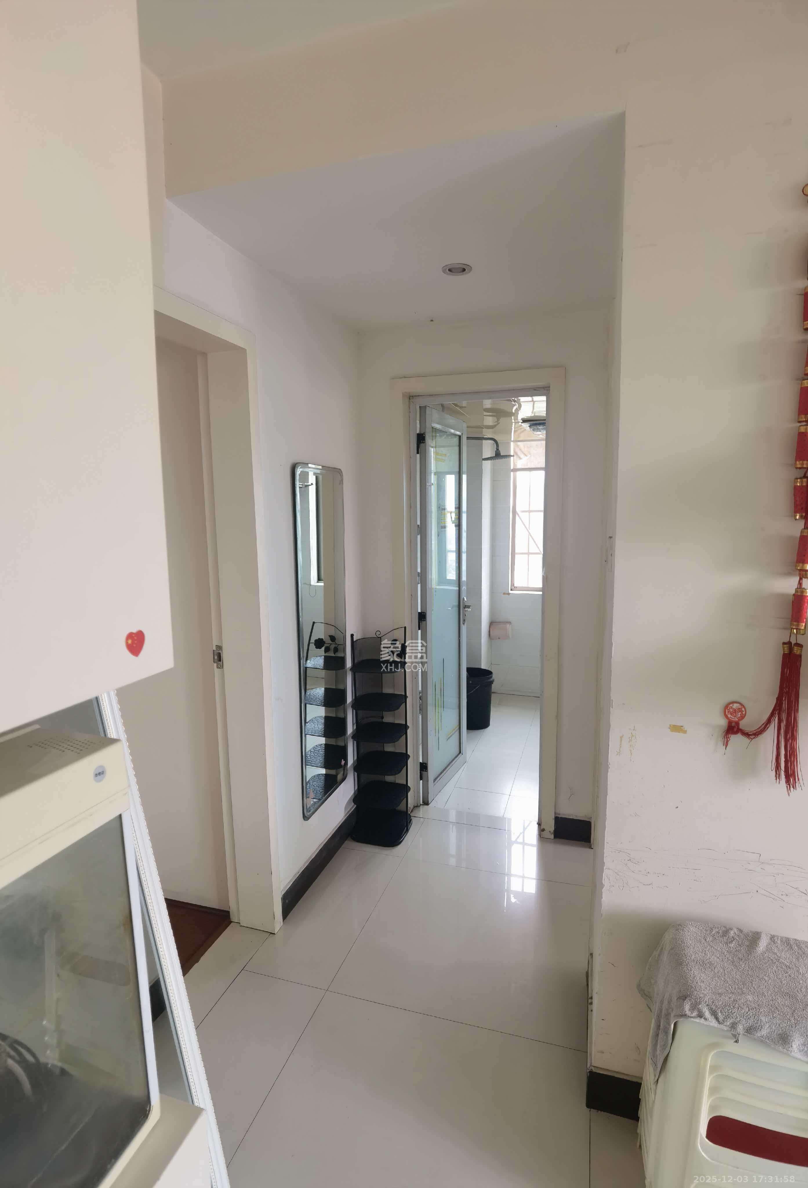 香颂国际 2室2厅1卫 1800.0元/月 香颂国际 2室2厅1卫 1800.0元/月室内图