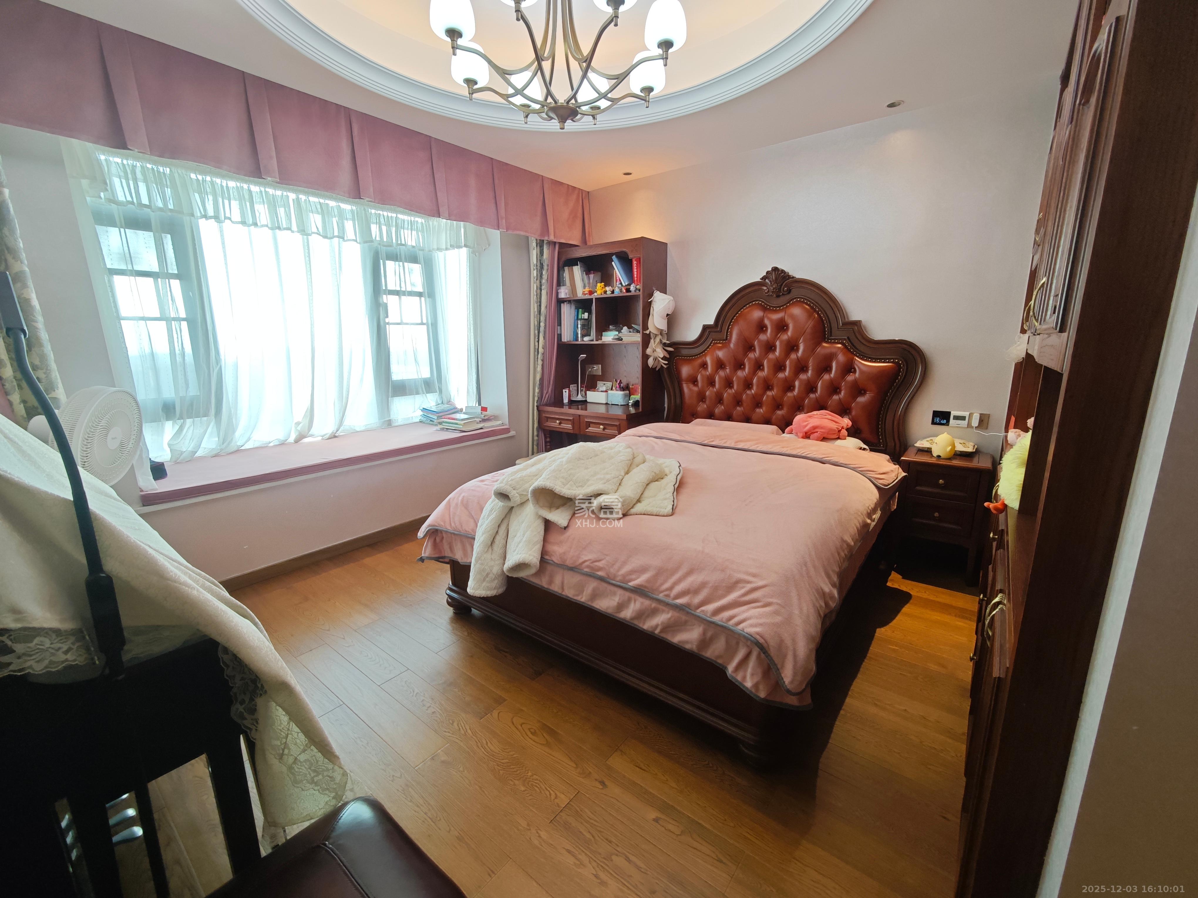 中建江山壹号 4室2厅2卫 15800.0元/月 中建江山壹号 4室2厅2卫 15800.0元/月室内图