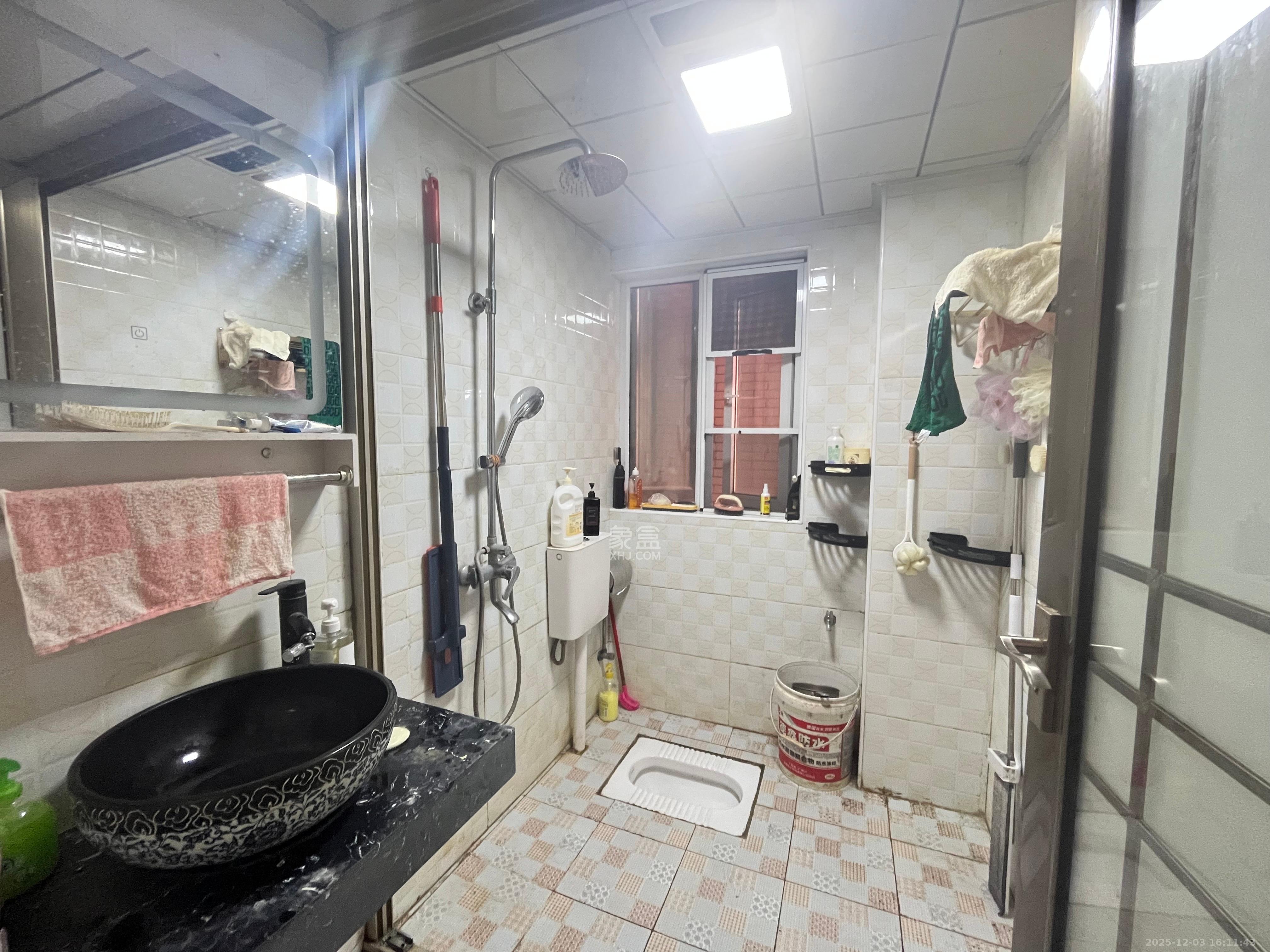 丽发新城 2室2厅1卫 1900.0元/月 丽发新城 2室2厅1卫 1900.0元/月室内图