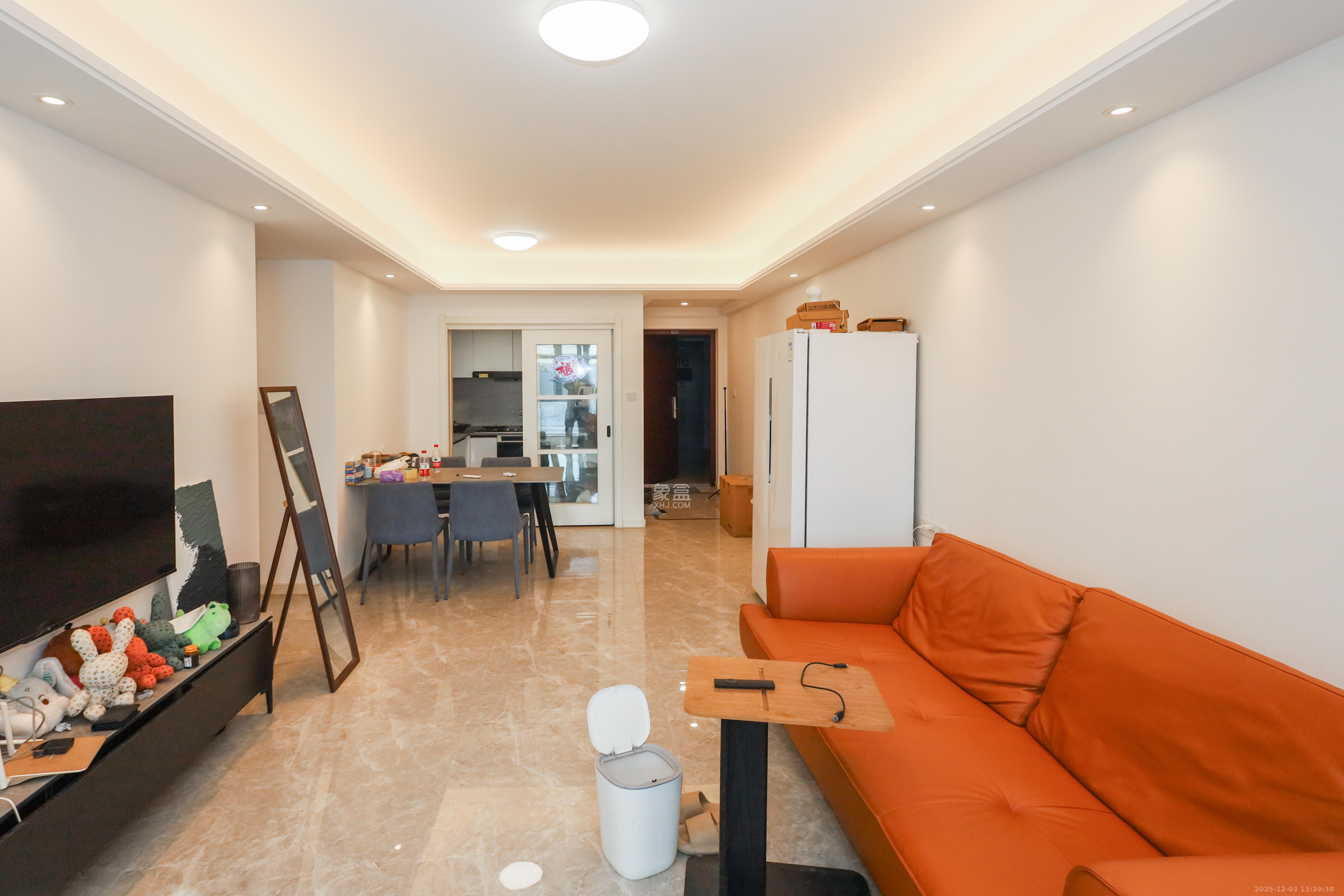 万科金色梦想B区 1室0厅0卫 108.0万 万科金色梦想B区 1室0厅0卫 108.0万客厅