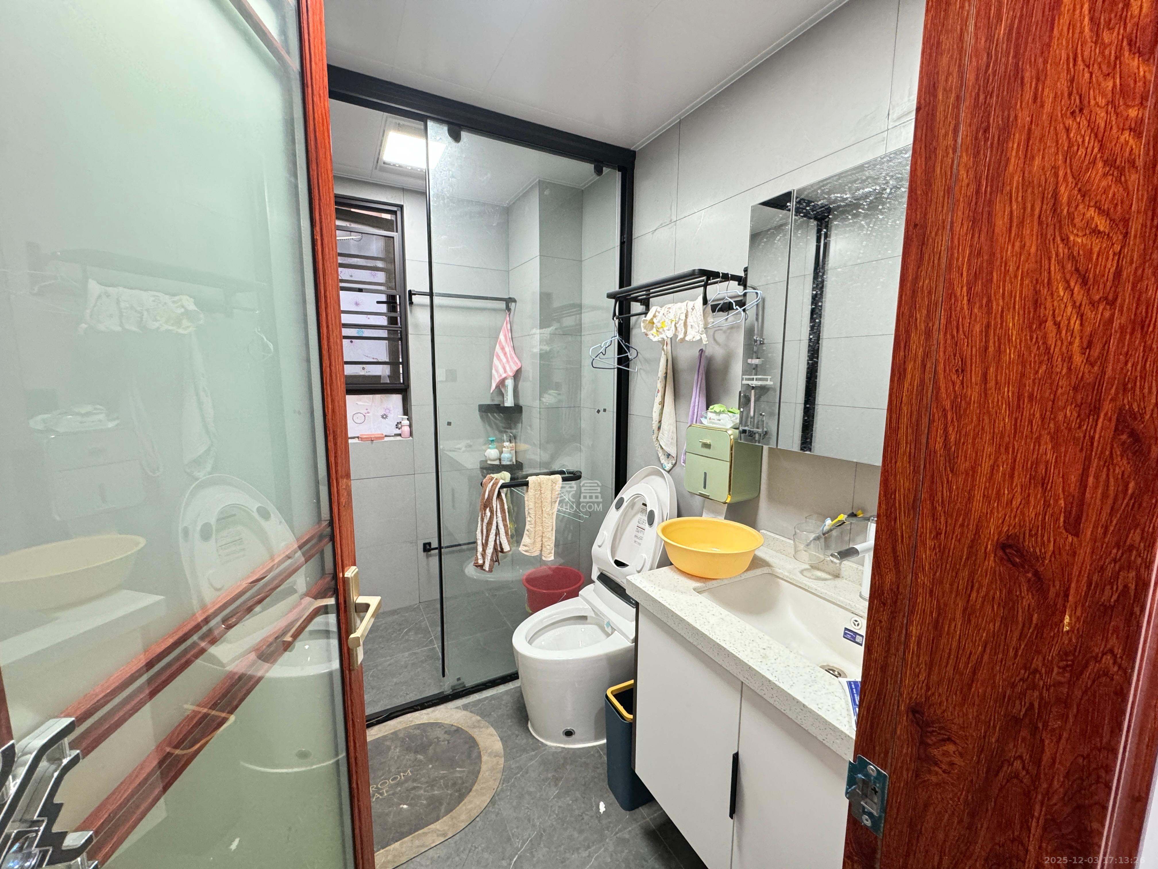 保利城（中航城国际社区、郡原美村）  4室2厅2卫    3200.0元/月室内图