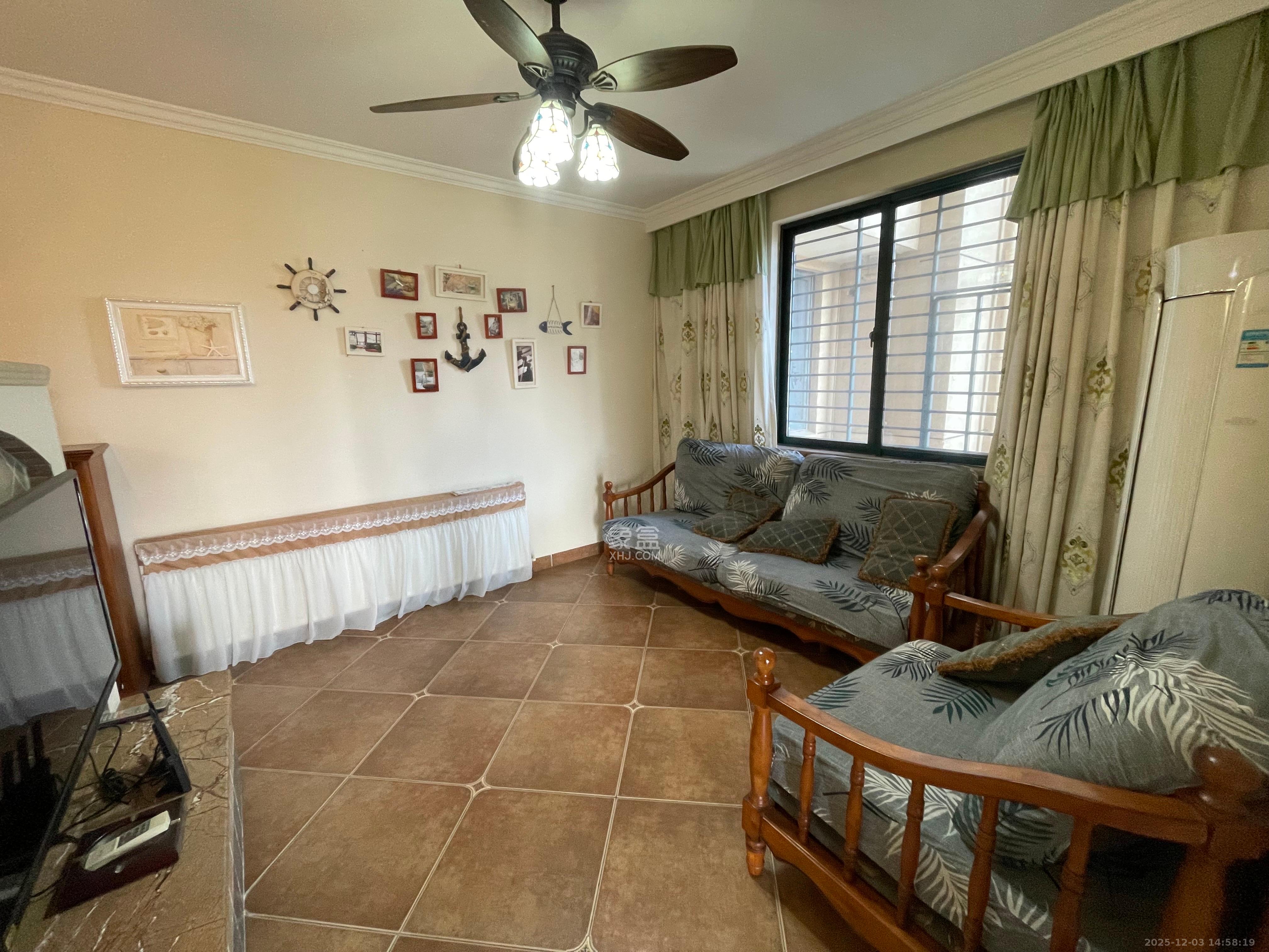 尊邸华庭 3室2厅1卫 2400.0元/月 尊邸华庭 3室2厅1卫 2400.0元/月室内图