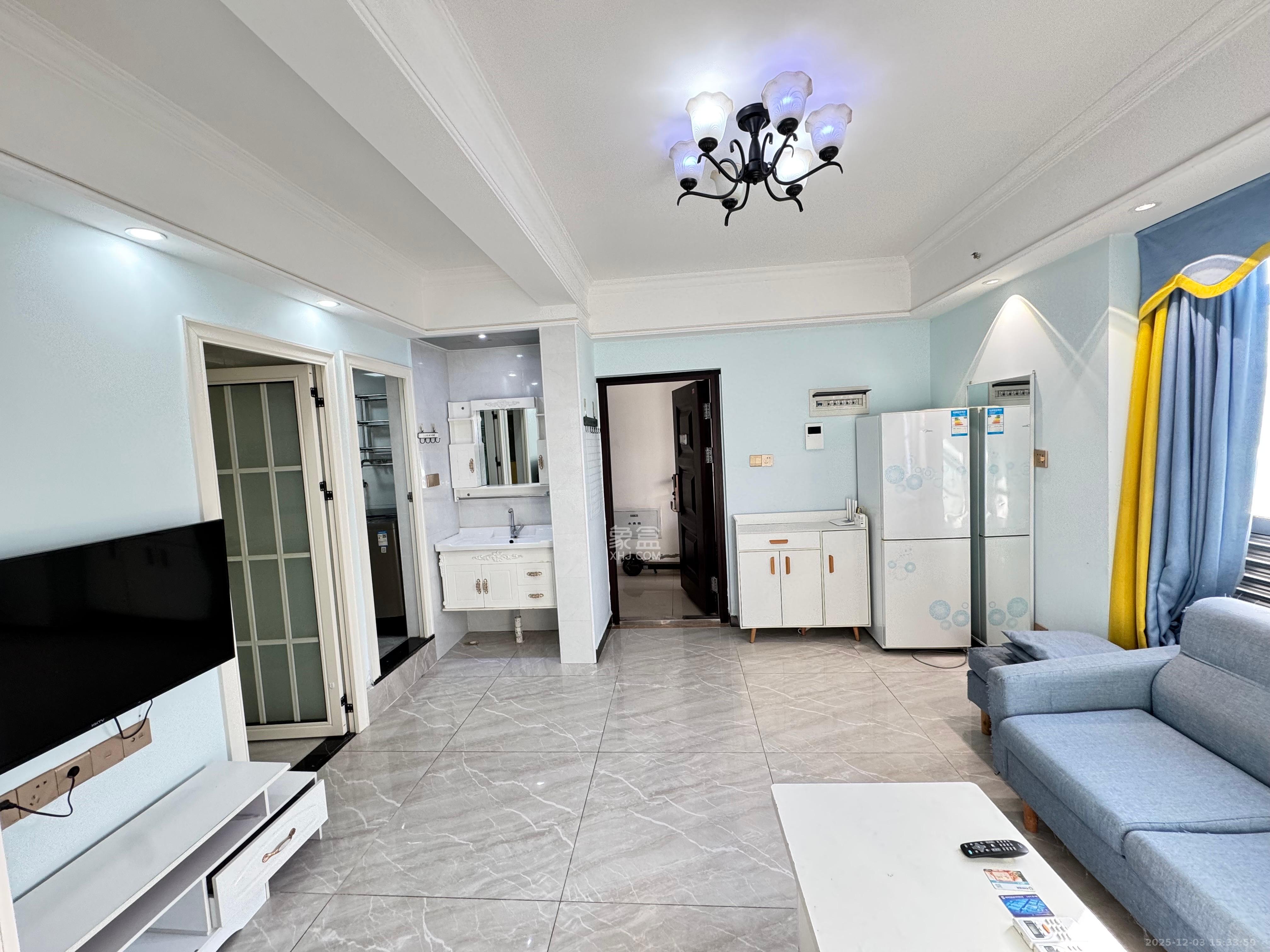 欧亚达国际广场  2室1厅1卫    1900.0元/月室内图