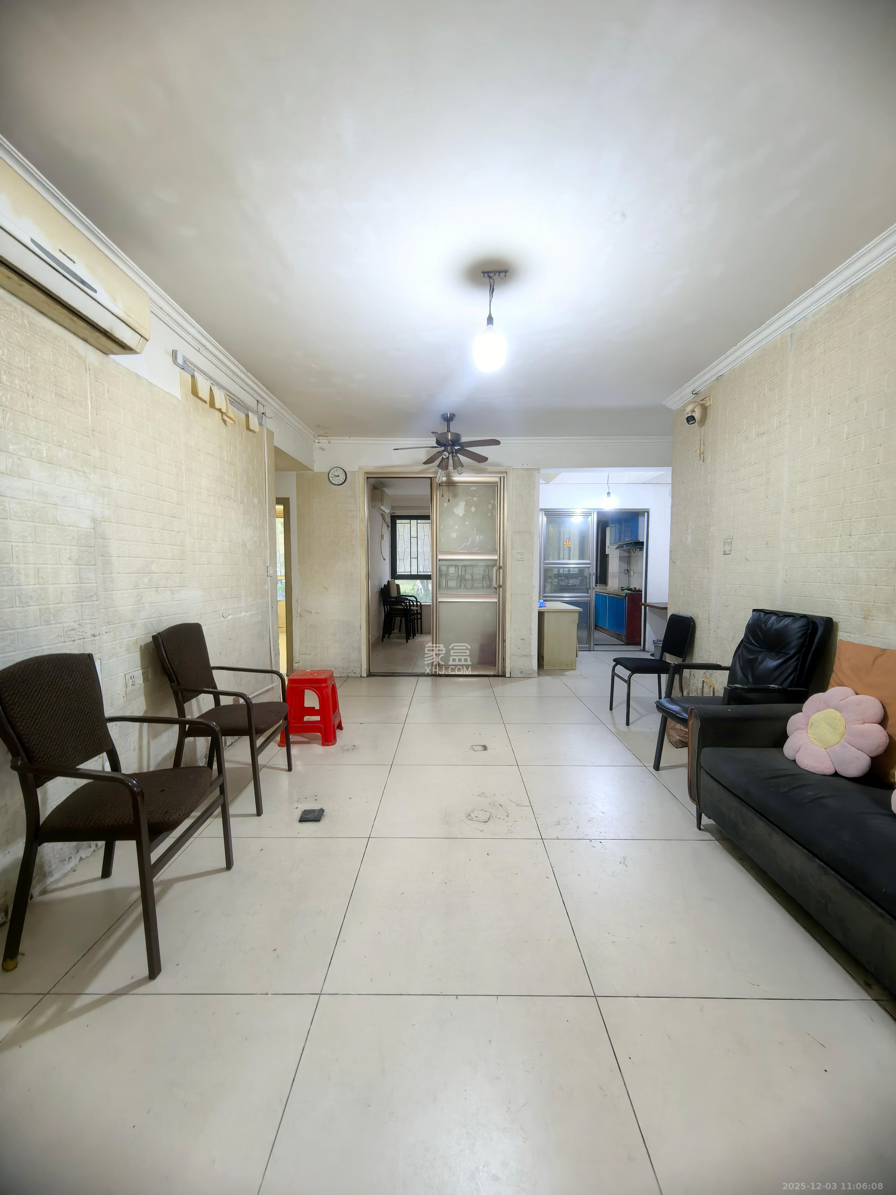 五矿万境水岸一期（万境水岸嘉苑）  3室2厅1卫    3000.0元/月