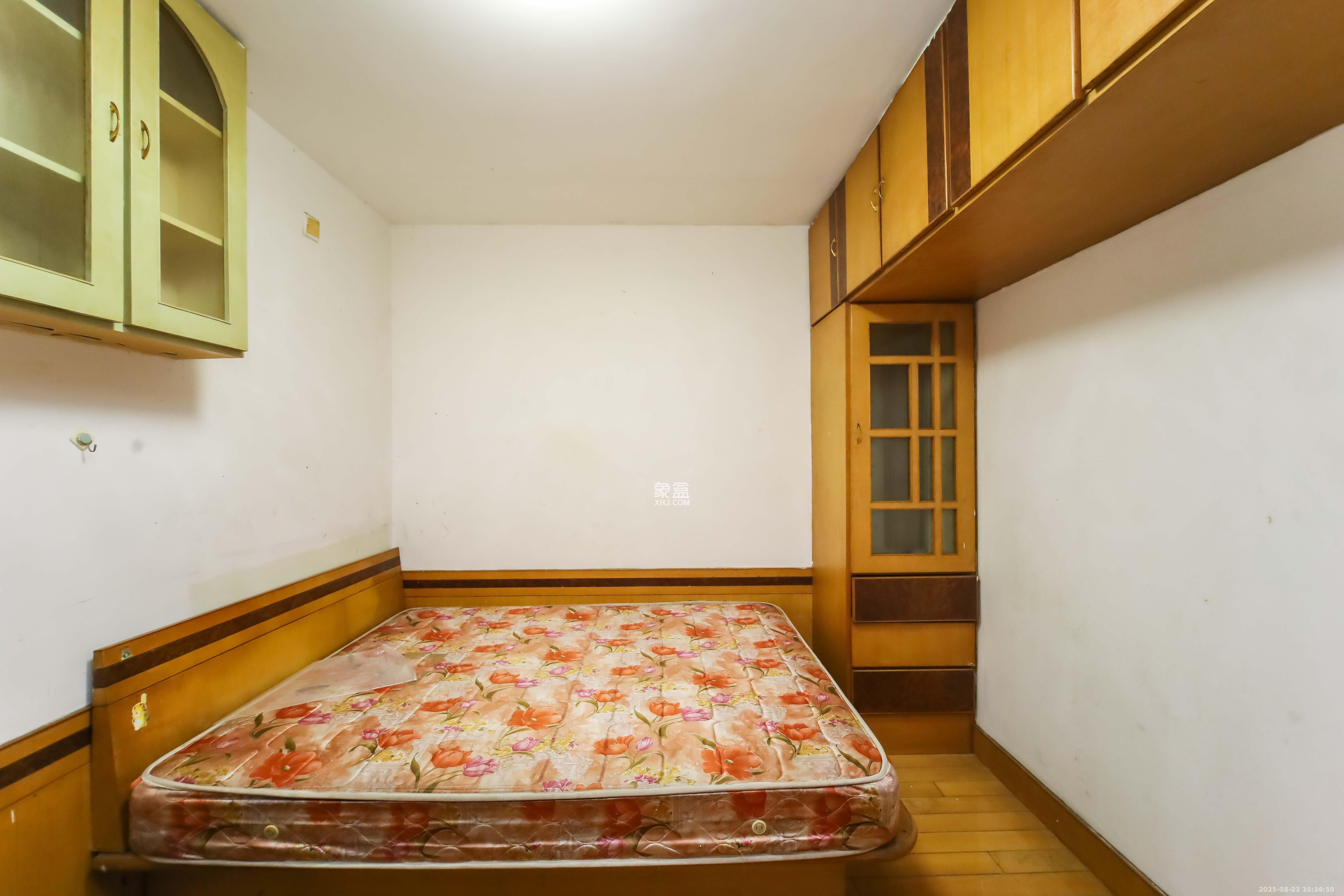 德政园  3室2厅1卫    1900.0元/月室内图