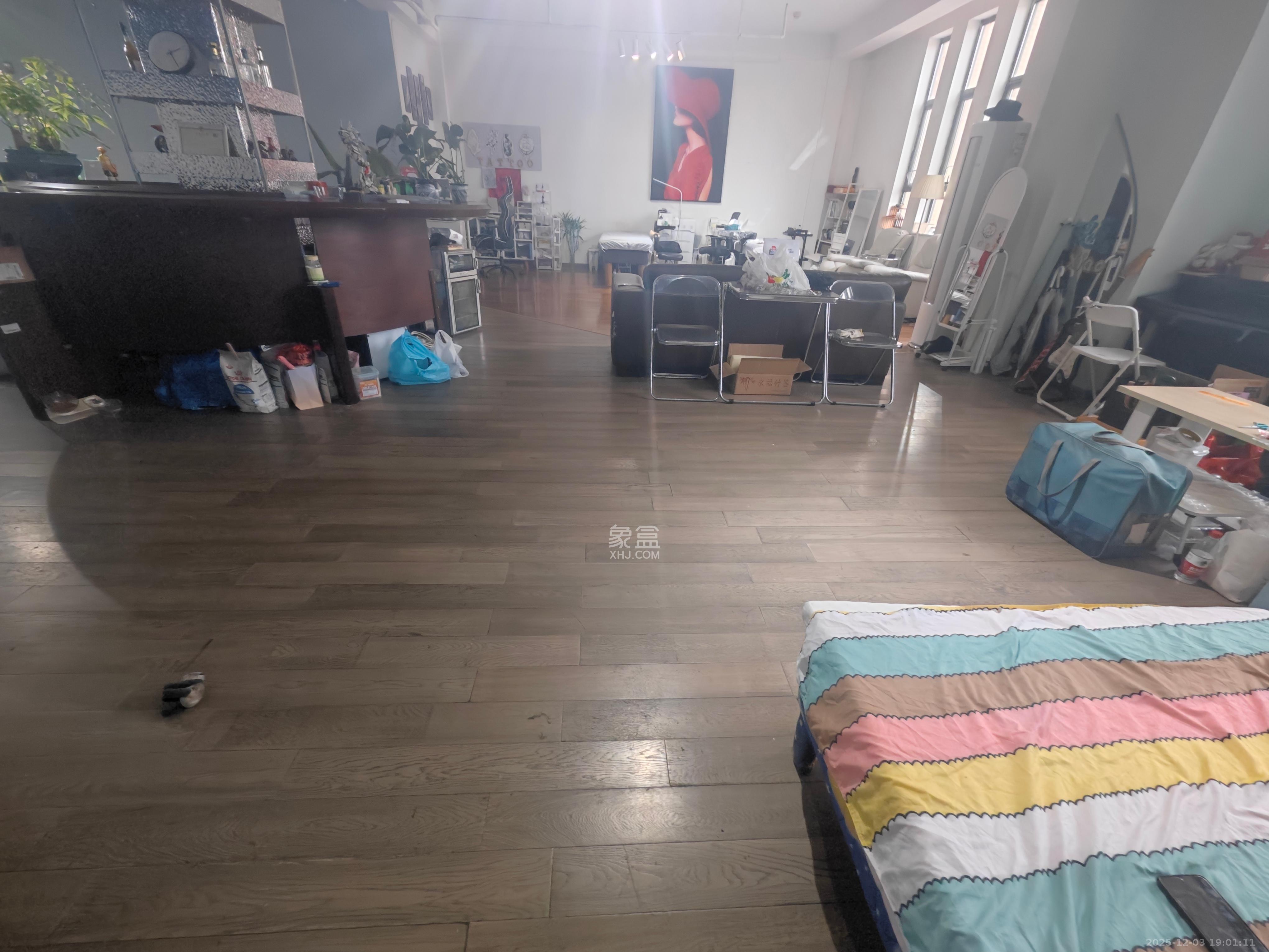 海伦春天   180.0㎡      2600.0元/月室内图