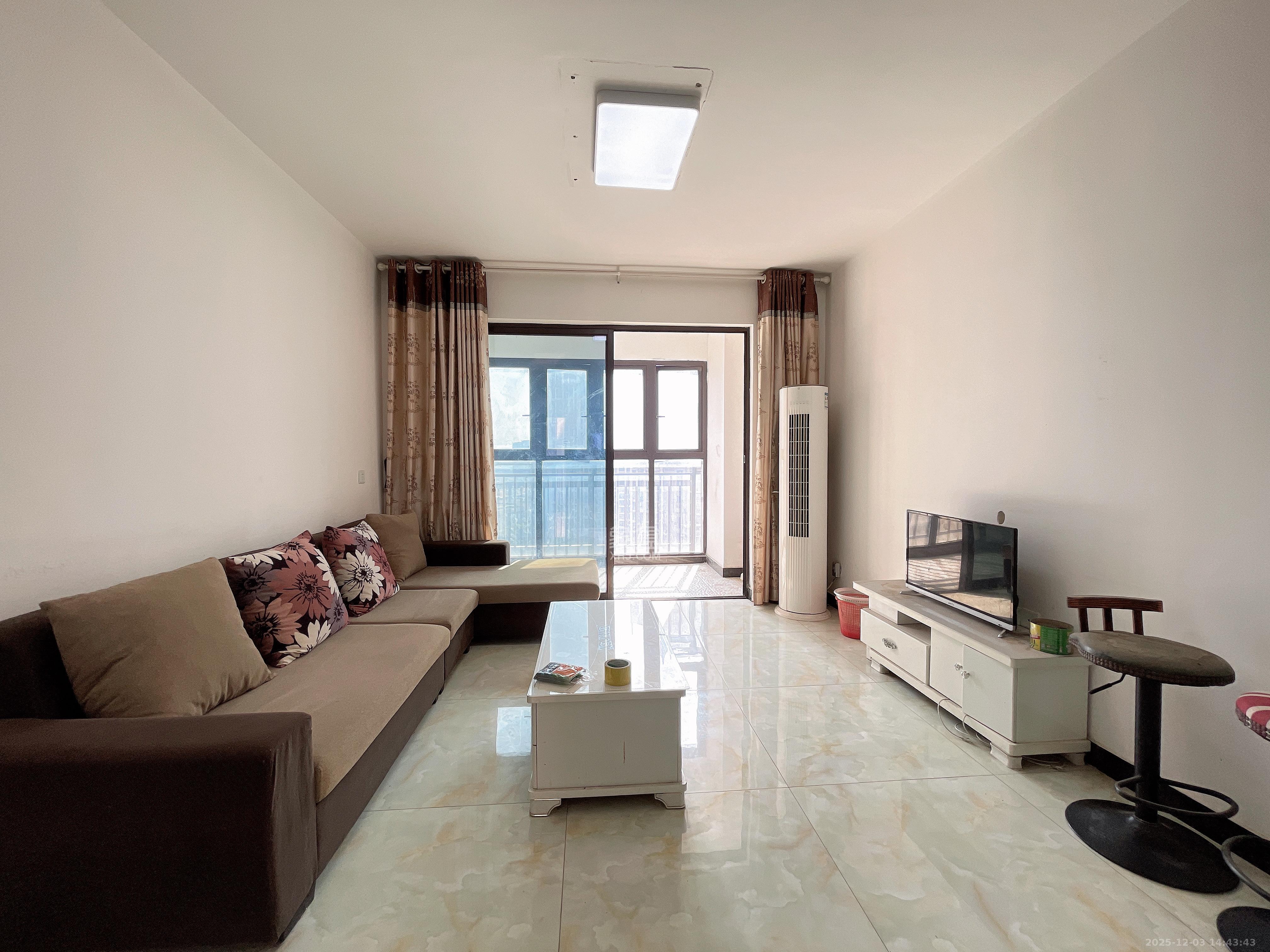 梅溪鑫苑名家 3室2厅2卫 2500.0元/月 梅溪鑫苑名家 3室2厅2卫 2500.0元/月室内图