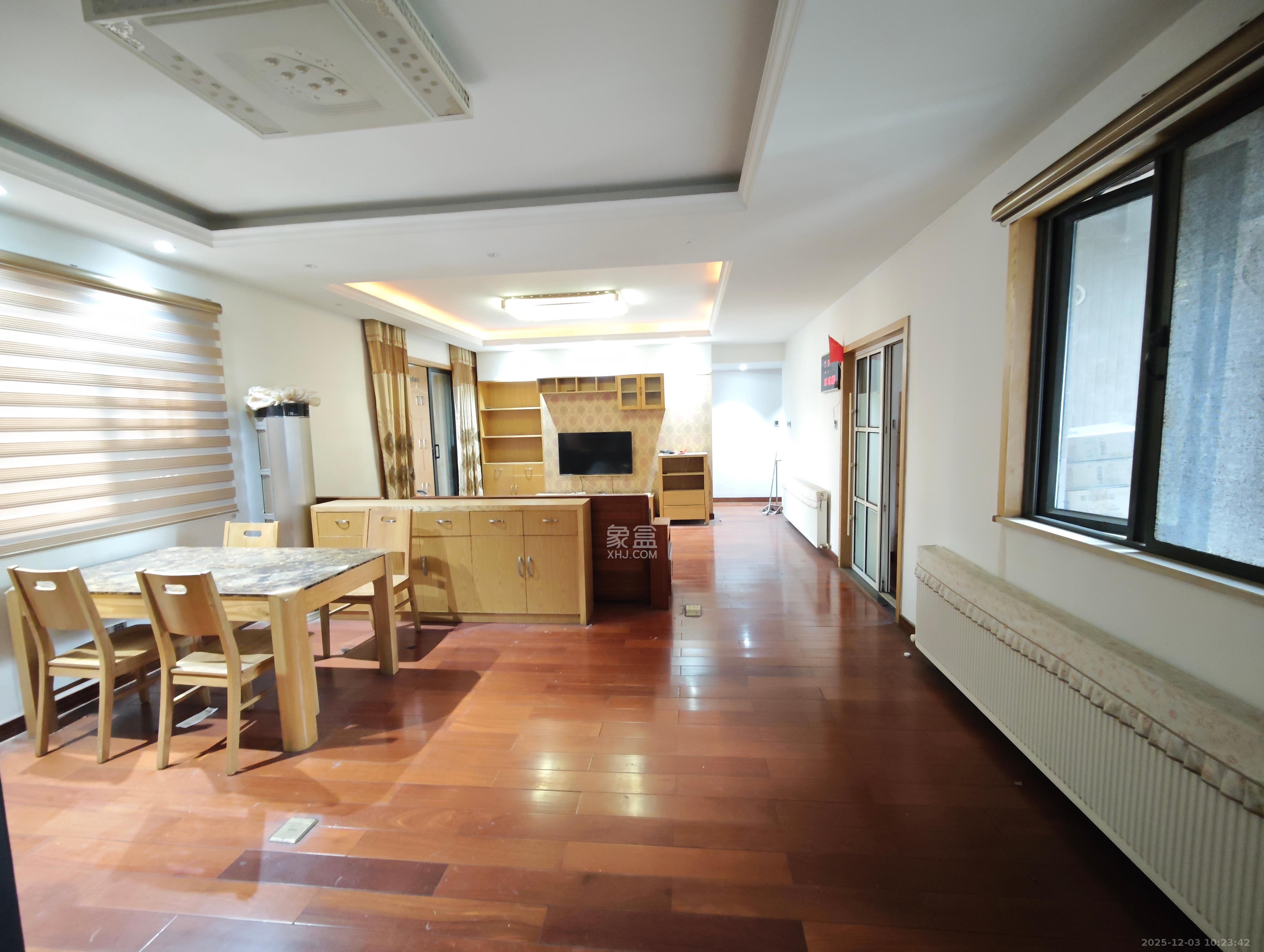 湘域熙岸 1室2厅2卫 3900.0元/月 湘域熙岸 1室2厅2卫 3900.0元/月室内图