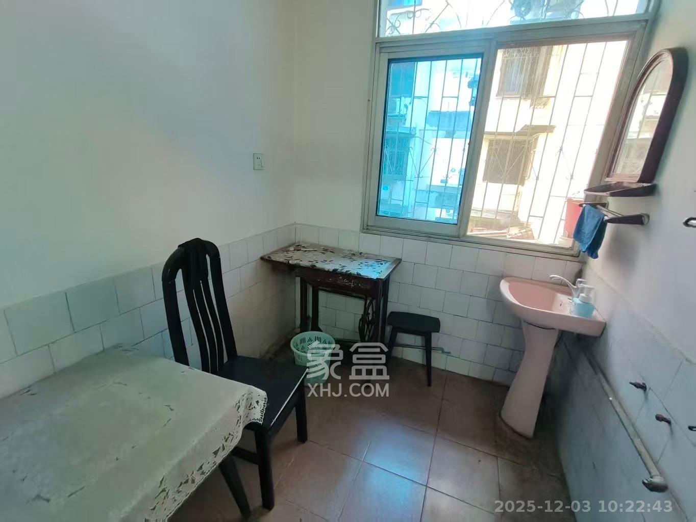 长钢三角洲 2室1厅1卫 1100.0元/月 长钢三角洲 2室1厅1卫 1100.0元/月室内图