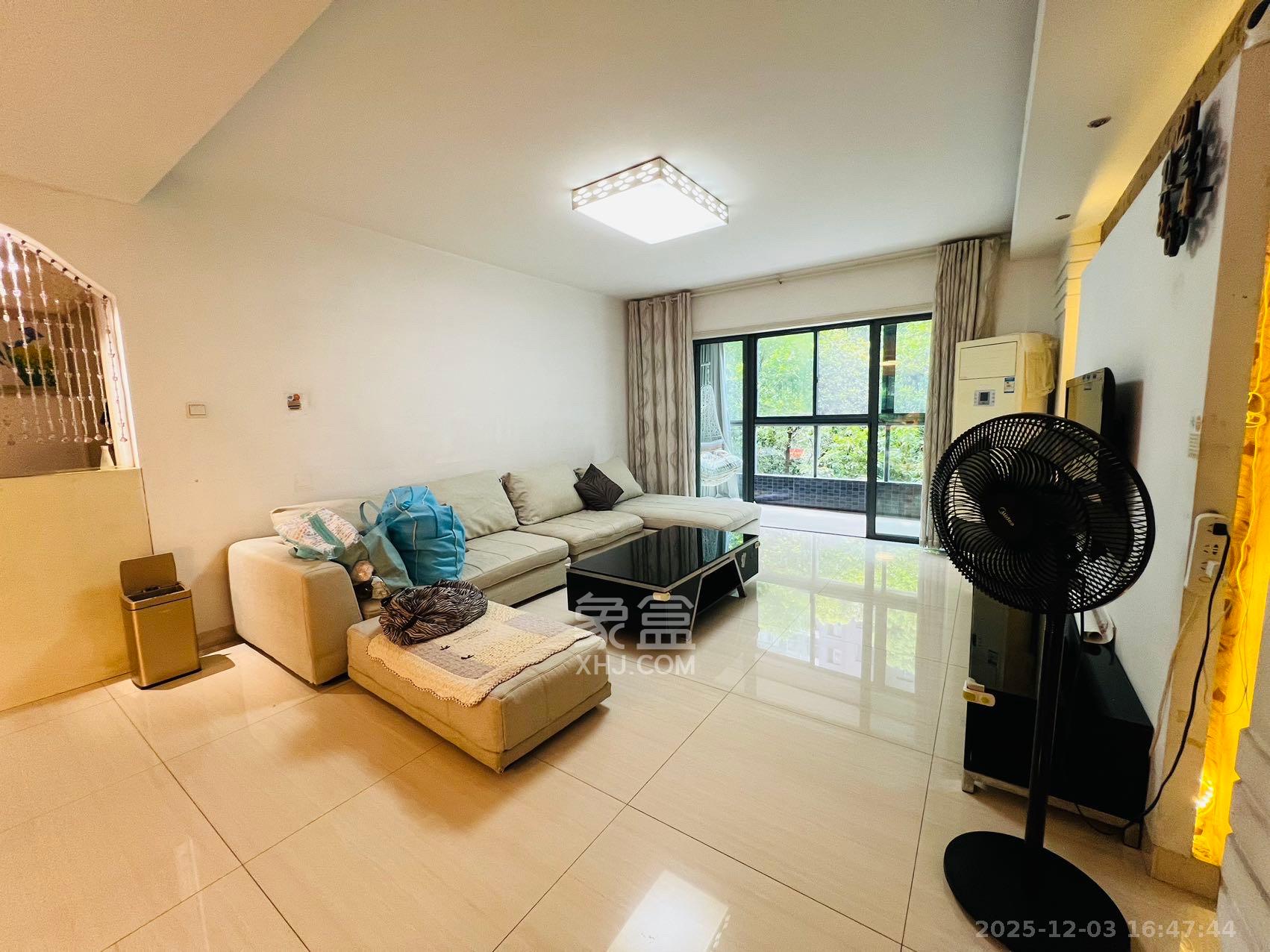 西子花苑 3室2厅2卫 3000.0元/月 西子花苑 3室2厅2卫 3000.0元/月室内图