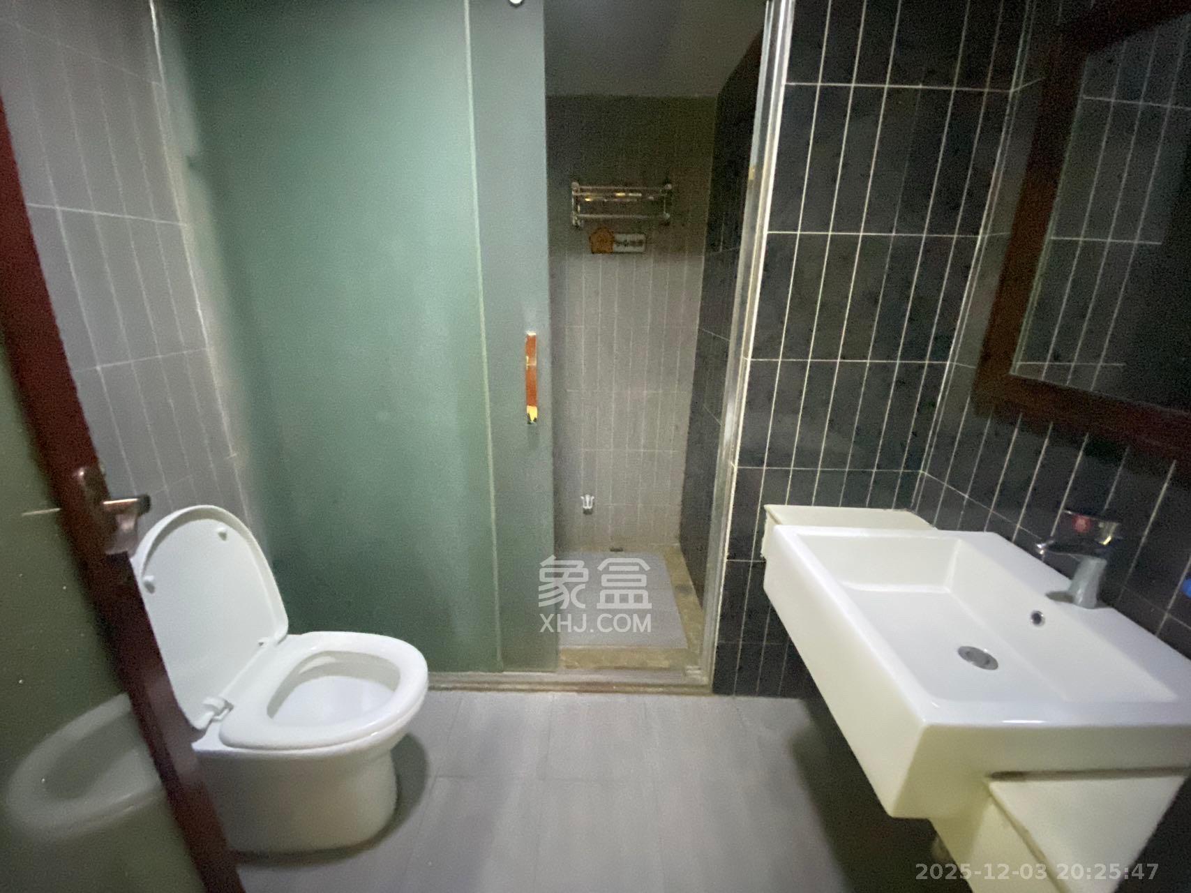 天元涉外景园B区 1室1厅1卫 1300.0元/月 天元涉外景园B区 1室1厅1卫 1300.0元/月室内图