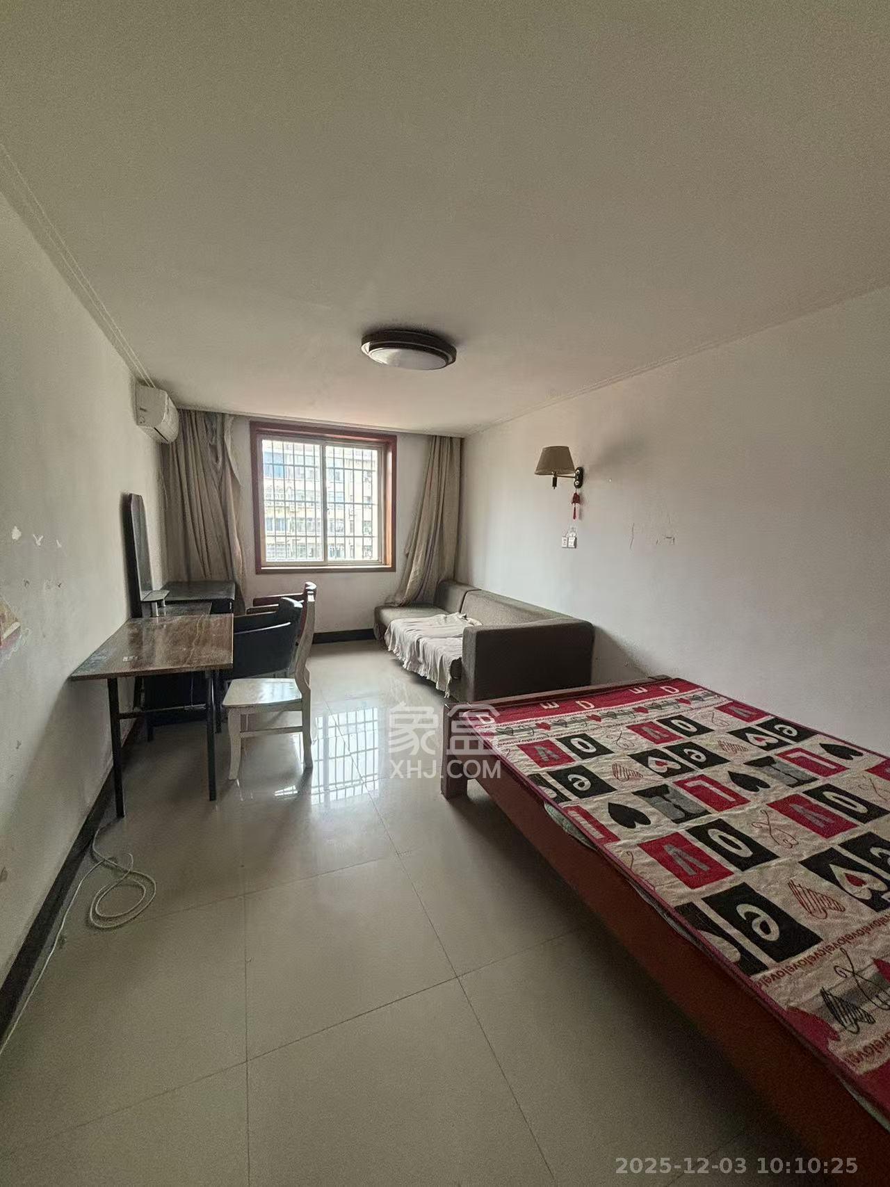 人民新村  2室1厅1卫    1600.0元/月