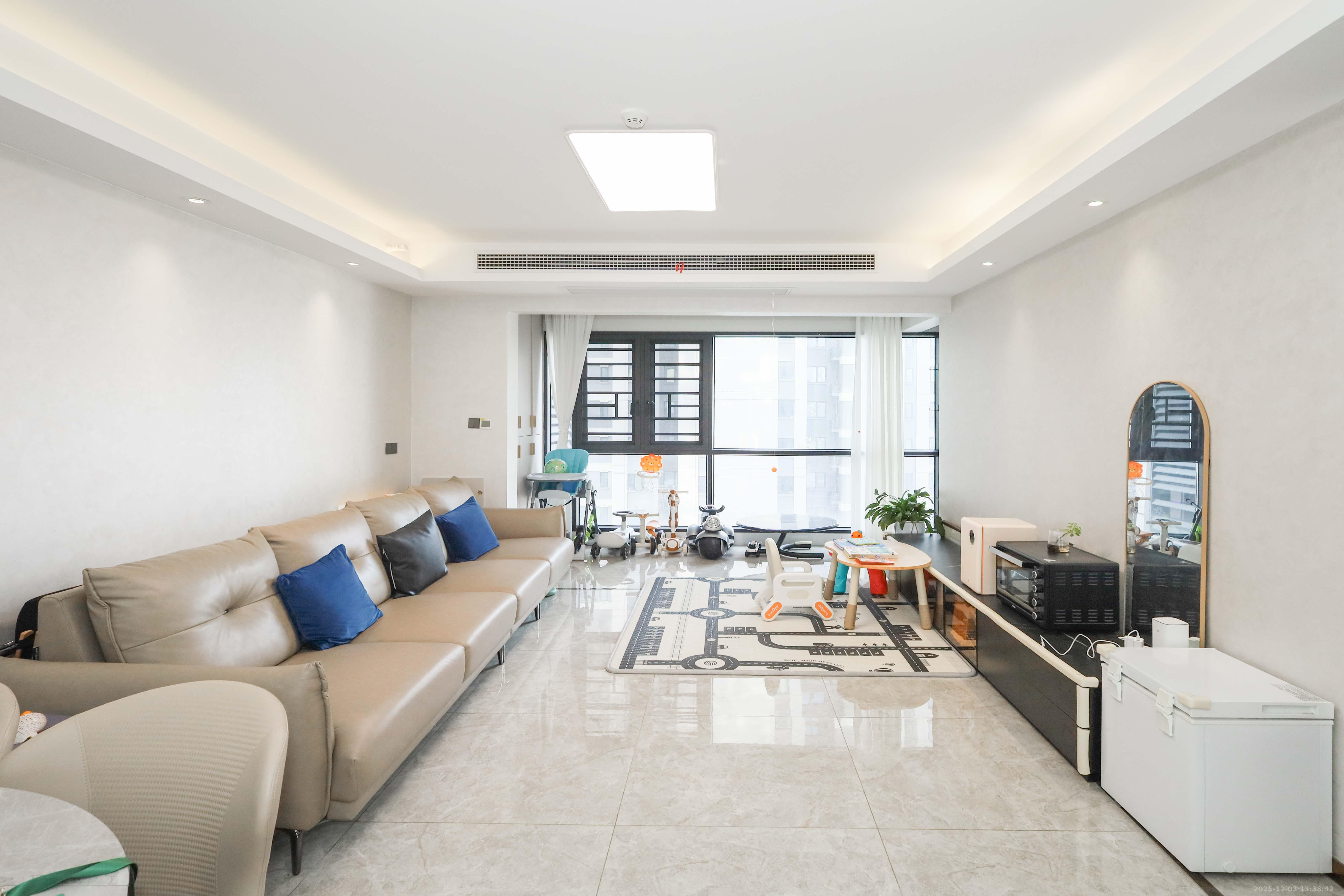 梅溪悦章  4室2厅2卫    178.0万