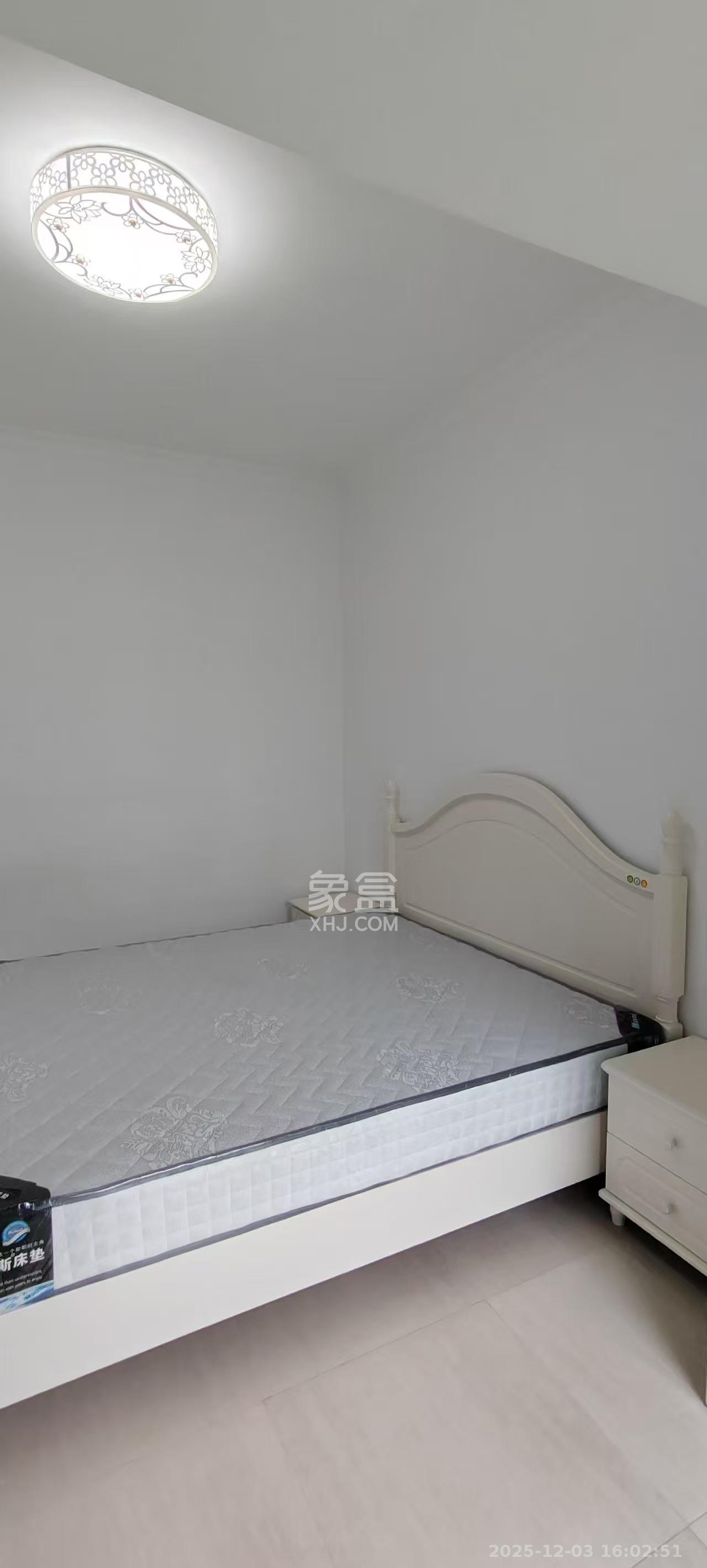 景湾小区(井湾小区) 1室1厅1卫 850.0元/月 景湾小区(井湾小区) 1室1厅1卫 850.0元/月室内图