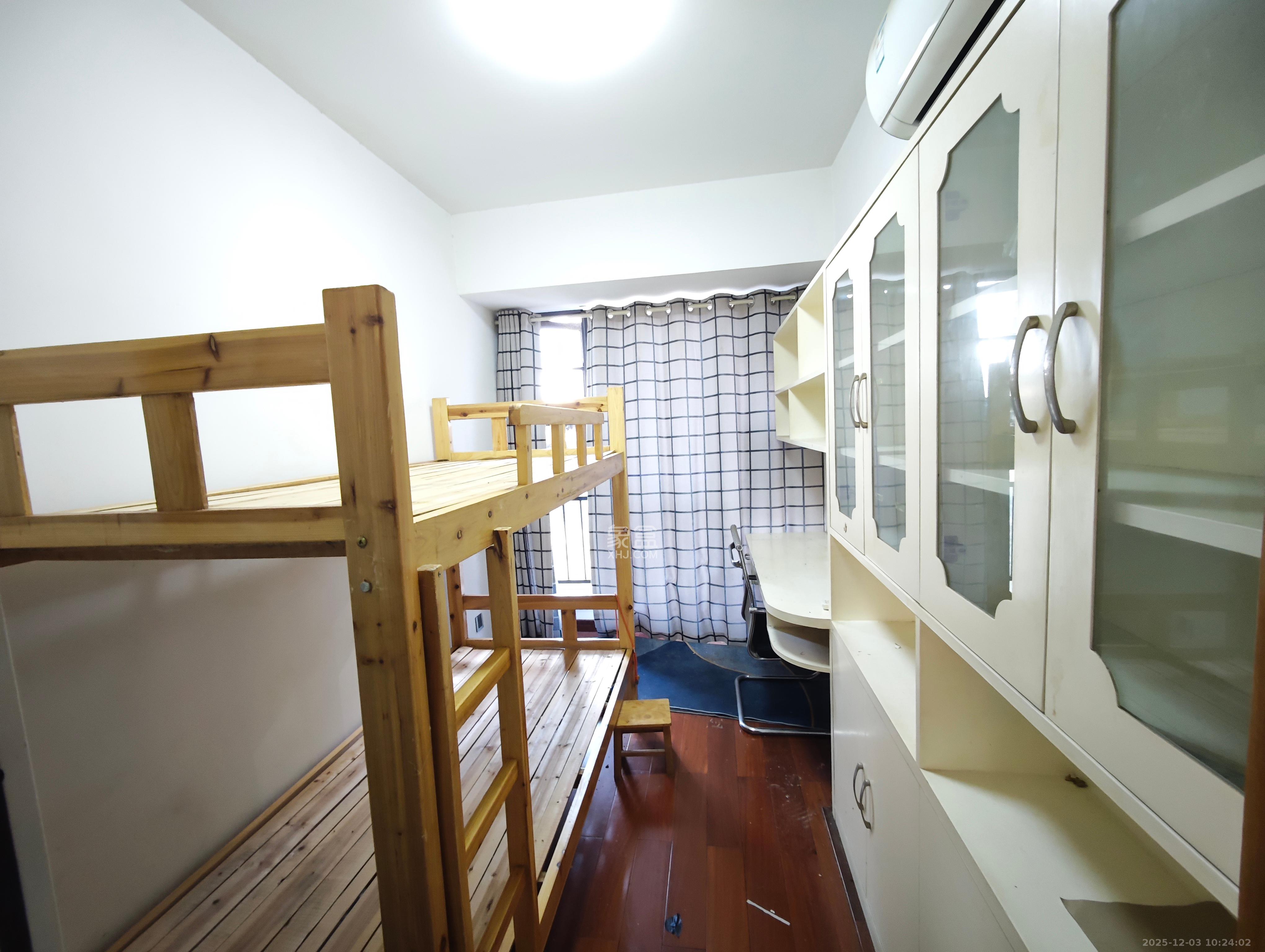 湘域熙岸 1室2厅2卫 3900.0元/月 湘域熙岸 1室2厅2卫 3900.0元/月室内图