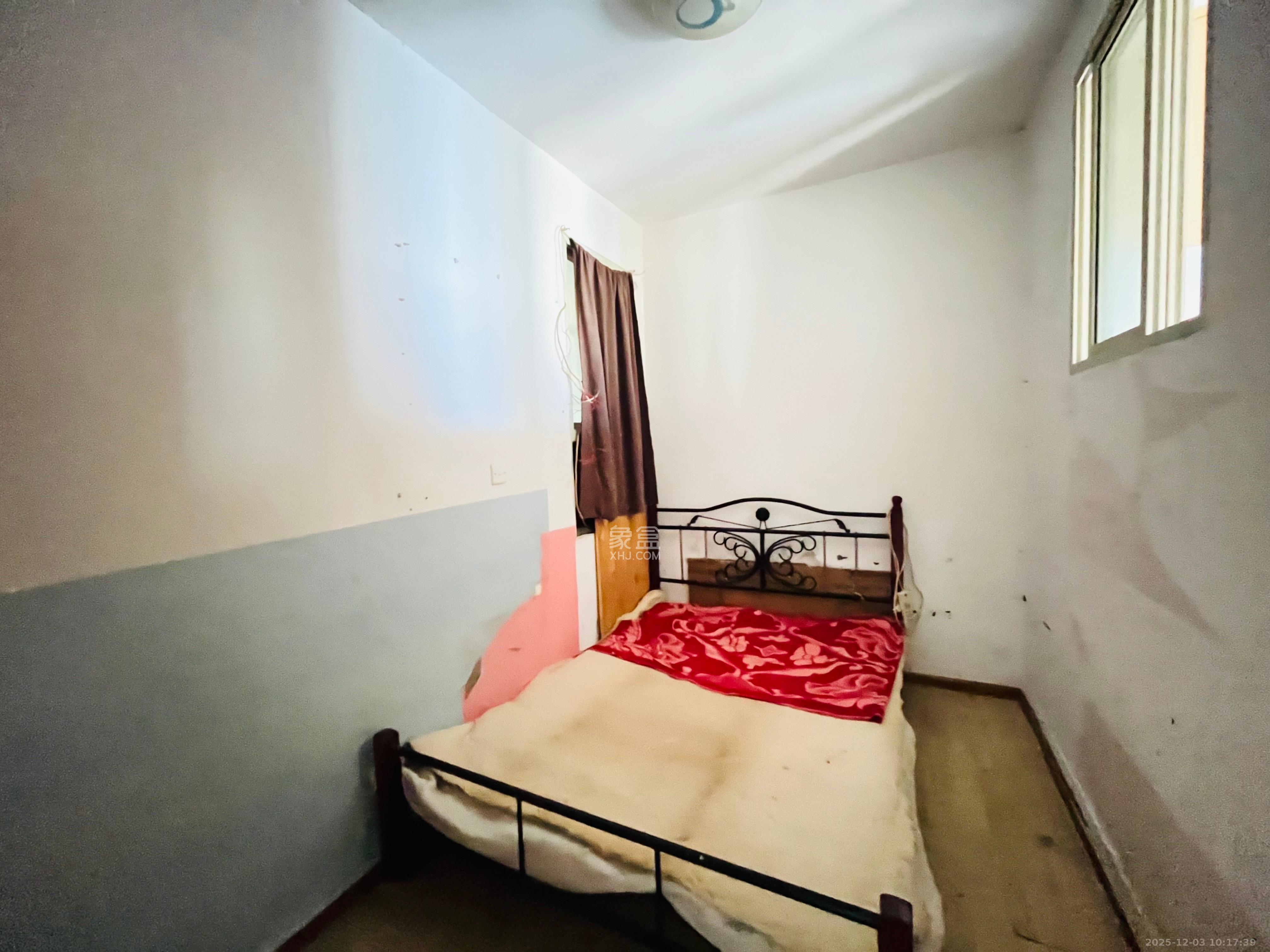 东瓜山一村  2室1厅1卫    1200.0元/月室内图