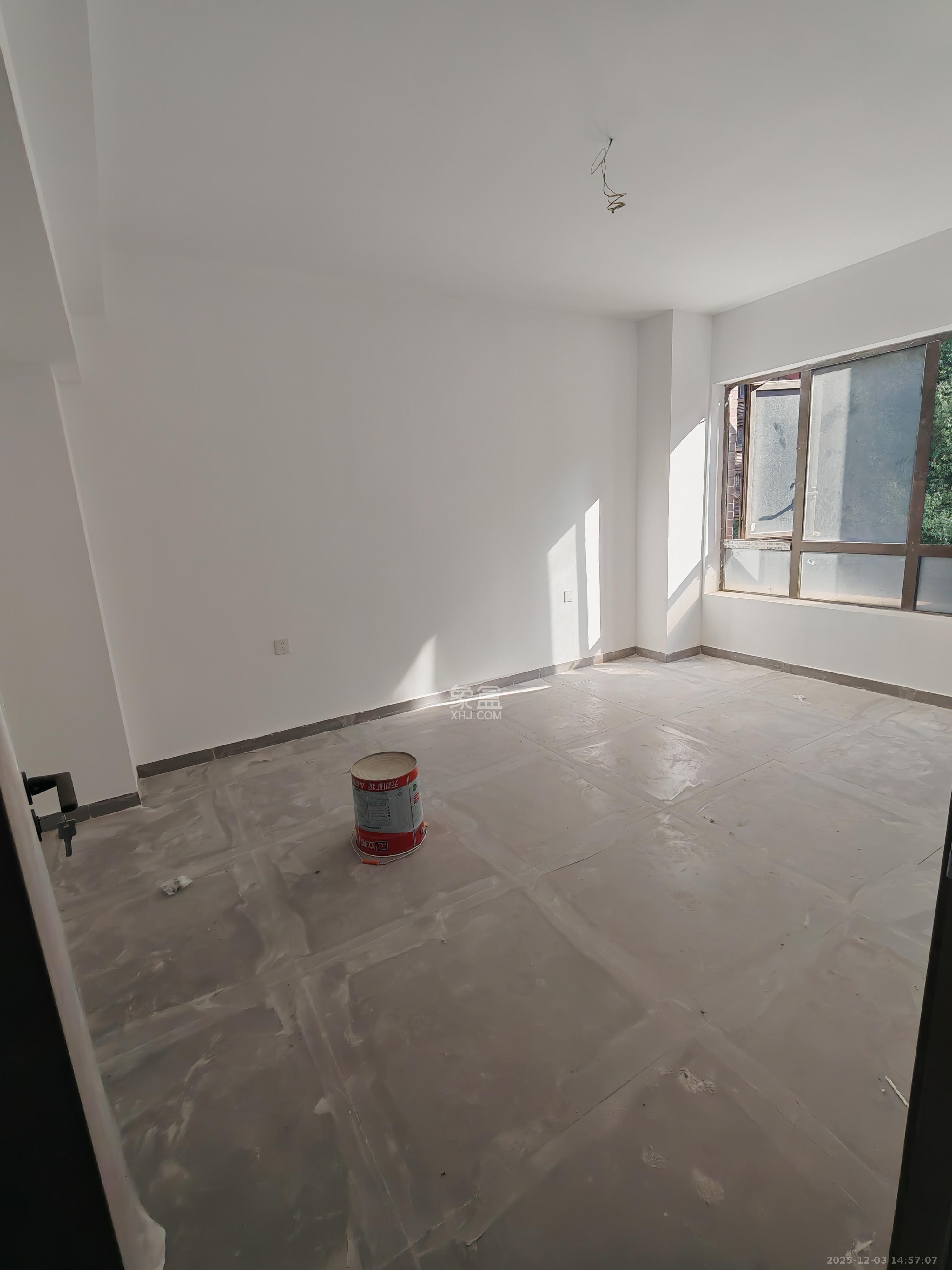 绿地公馆（绿地名邸）   278.26㎡      7000.0元/月室内图