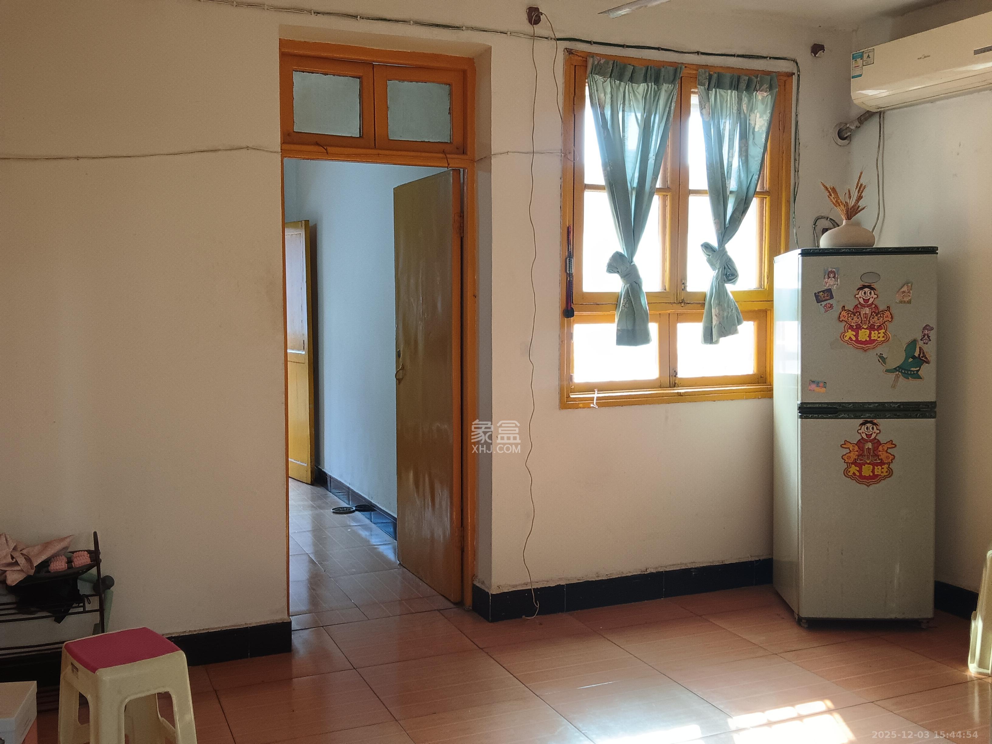 赤岗小区(一二三片) 1室1厅1卫 1200.0元/月 赤岗小区(一二三片) 1室1厅1卫 1200.0元/月室内图