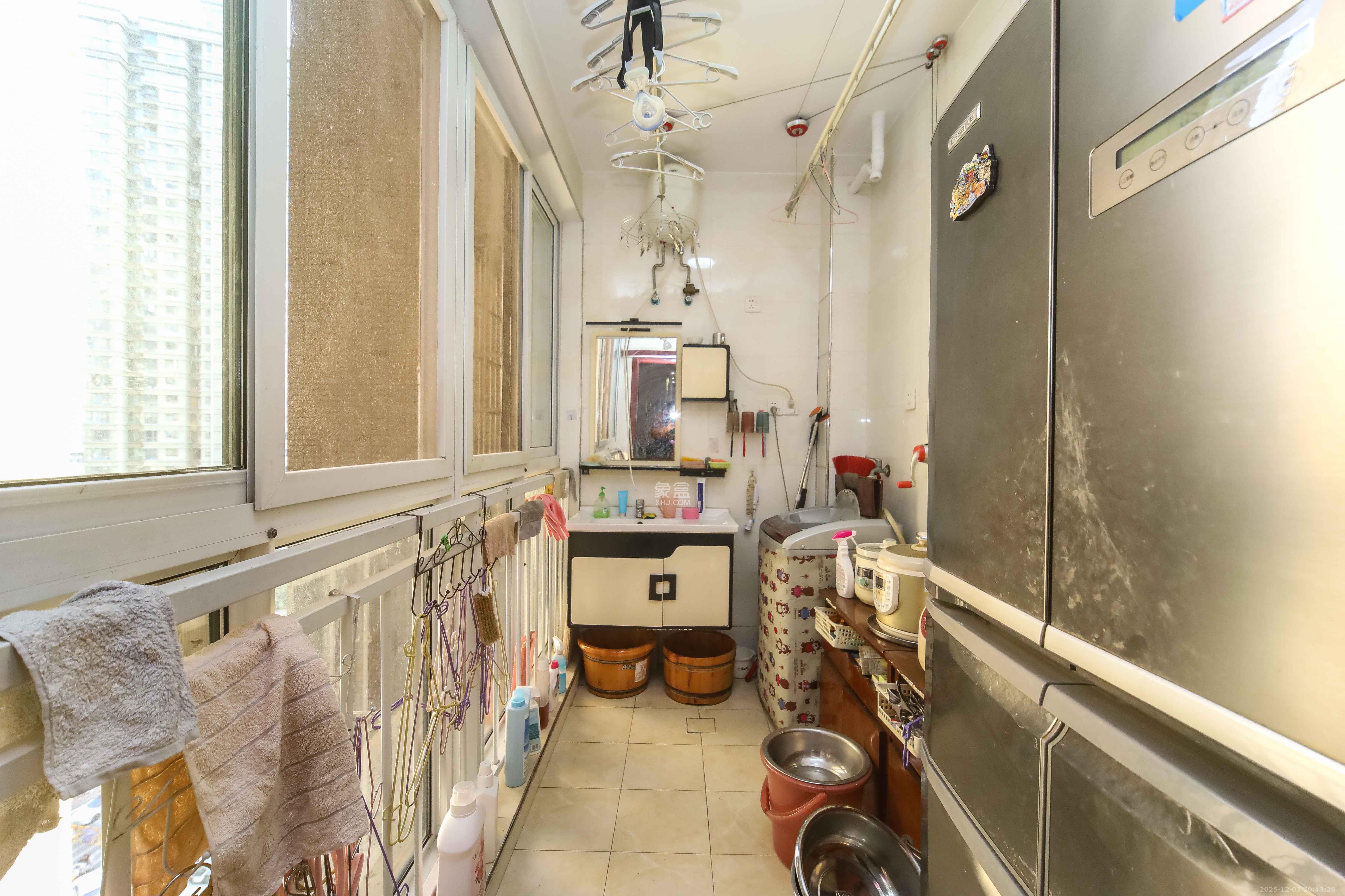 先锋东外滩 3室2厅2卫 105.0万 先锋东外滩 3室2厅2卫 105.0万阳台