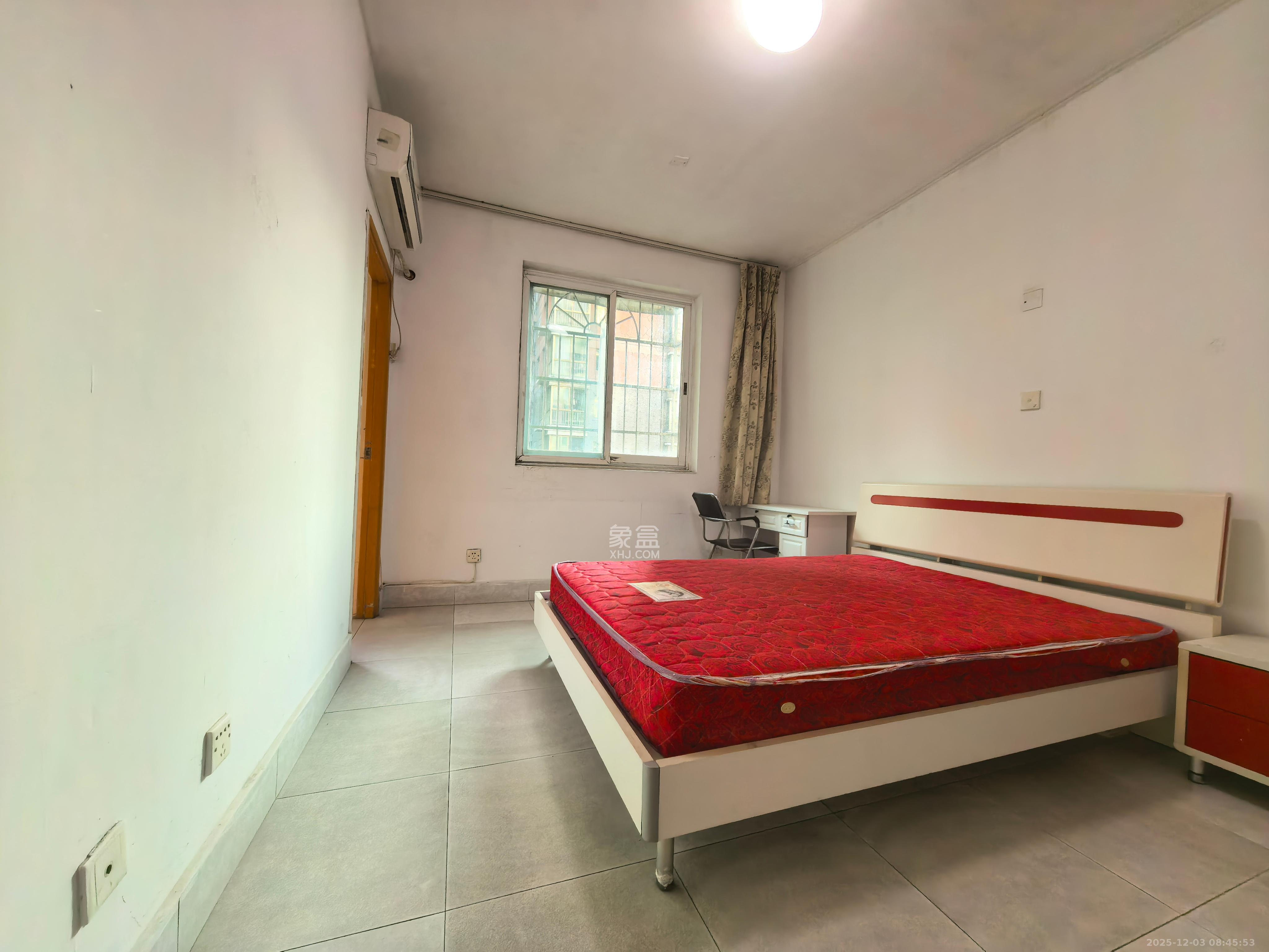 电信308 2室2厅1卫 2600.0元/月 电信308 2室2厅1卫 2600.0元/月室内图