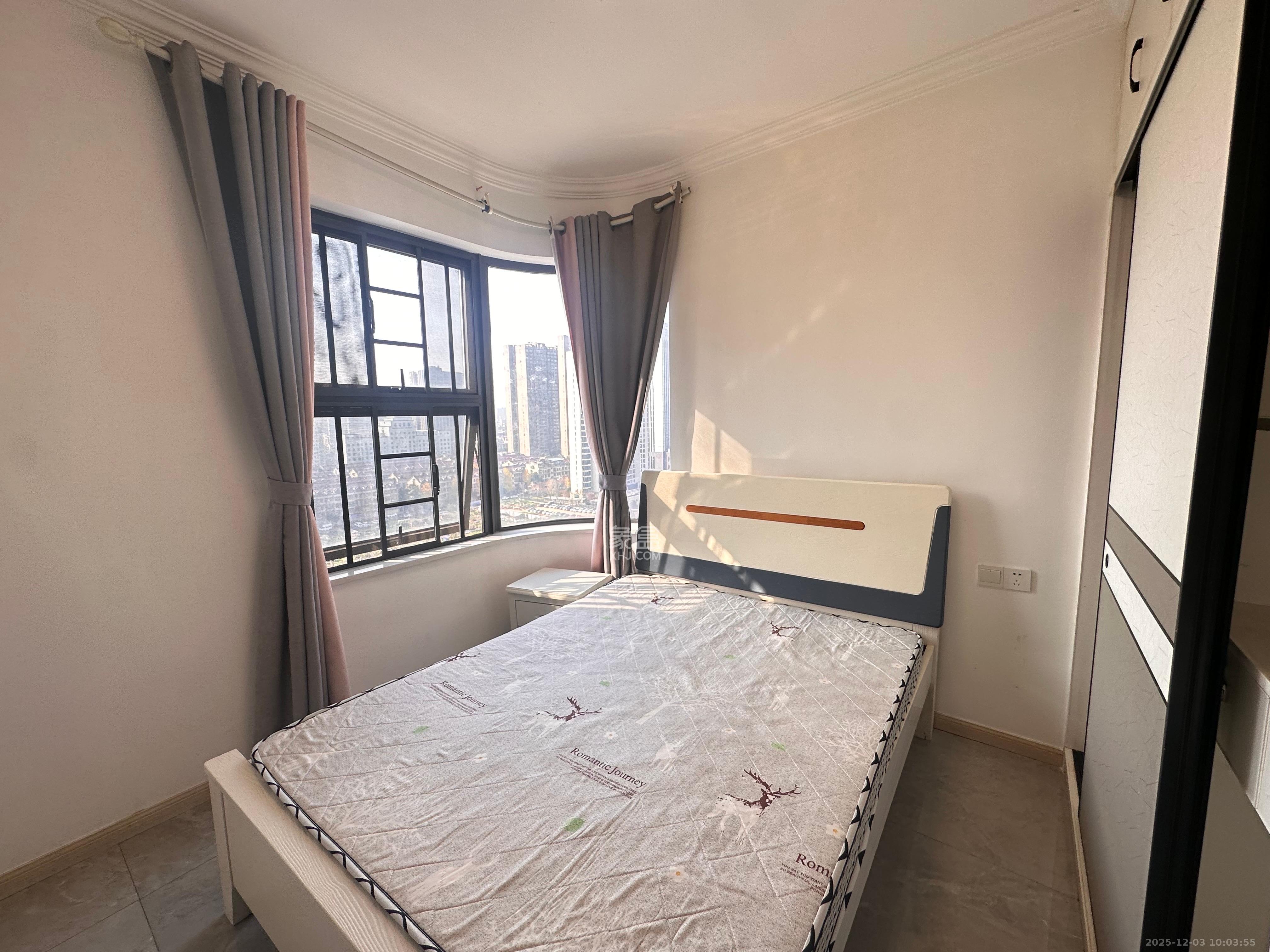 嘉雨兴园 2室1厅1卫 2500.0元/月 嘉雨兴园 2室1厅1卫 2500.0元/月室内图