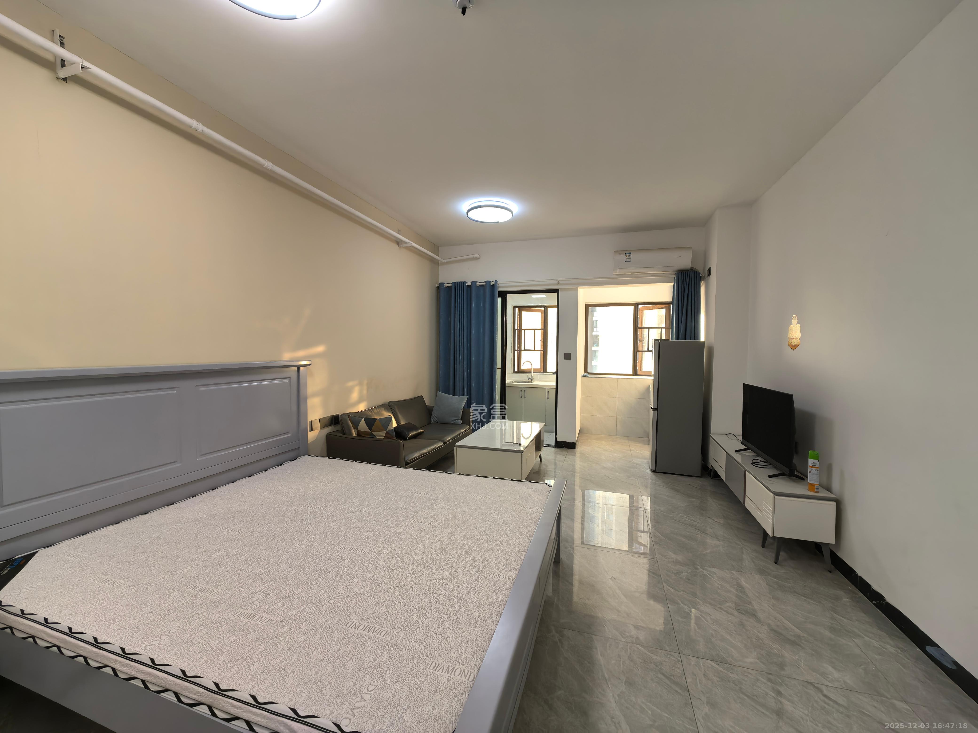 福晟钱隆国际（晟冉景苑）  1室1厅1卫    1500.0元/月