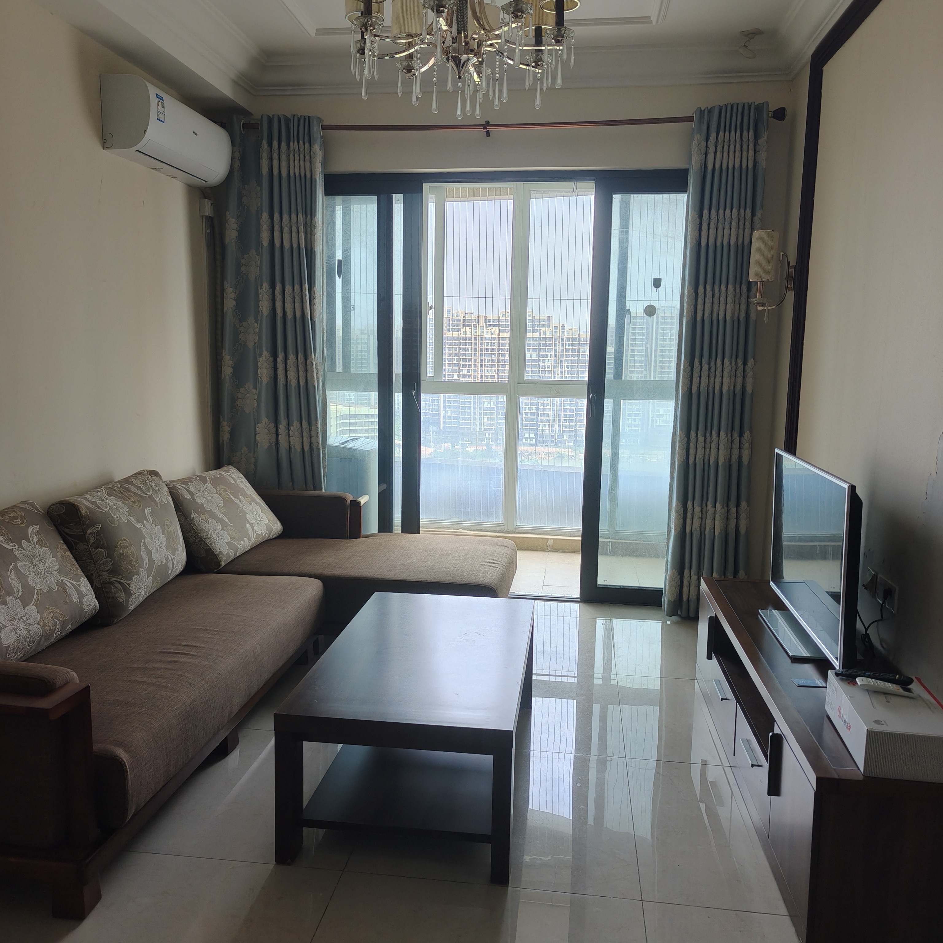 恒大海口文化旅游城  2室1厅1卫    1800.0元/月