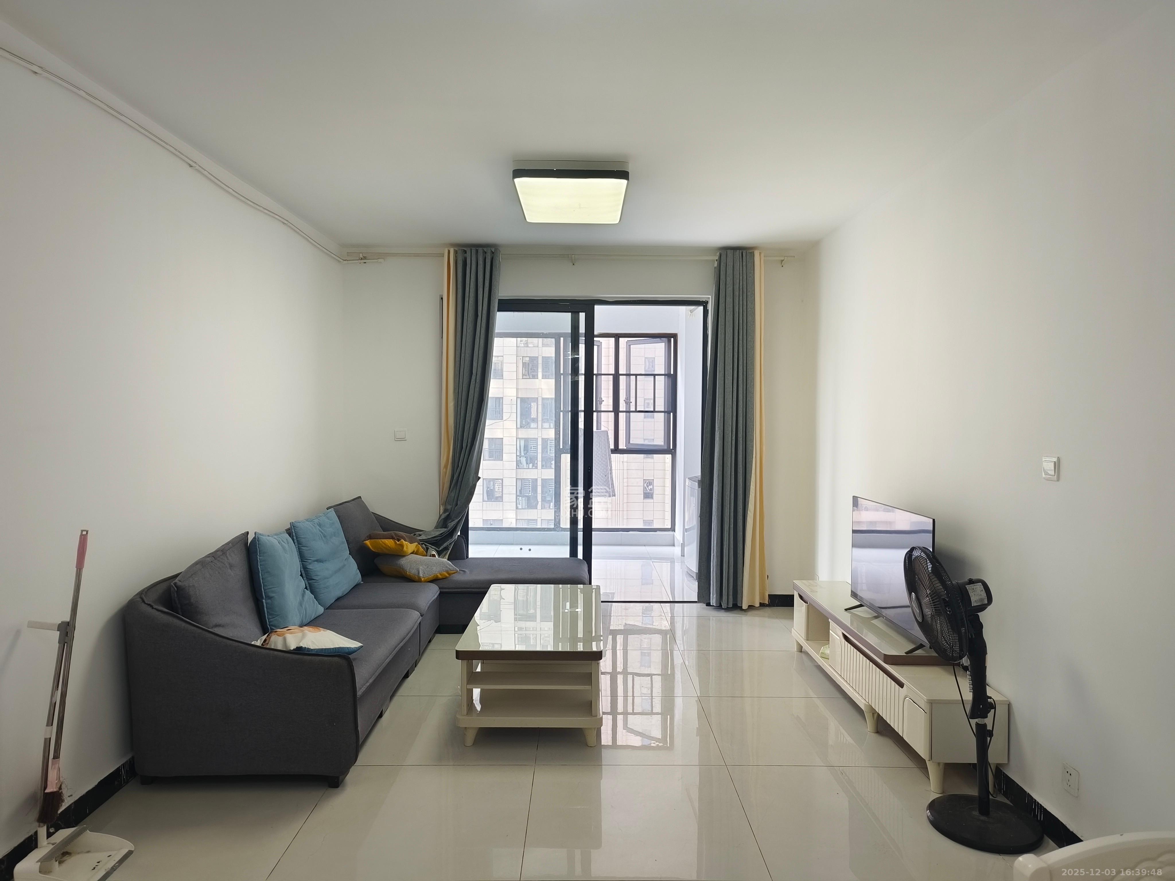 明发阅江悦府  2室2厅1卫    1900.0元/月室内图1