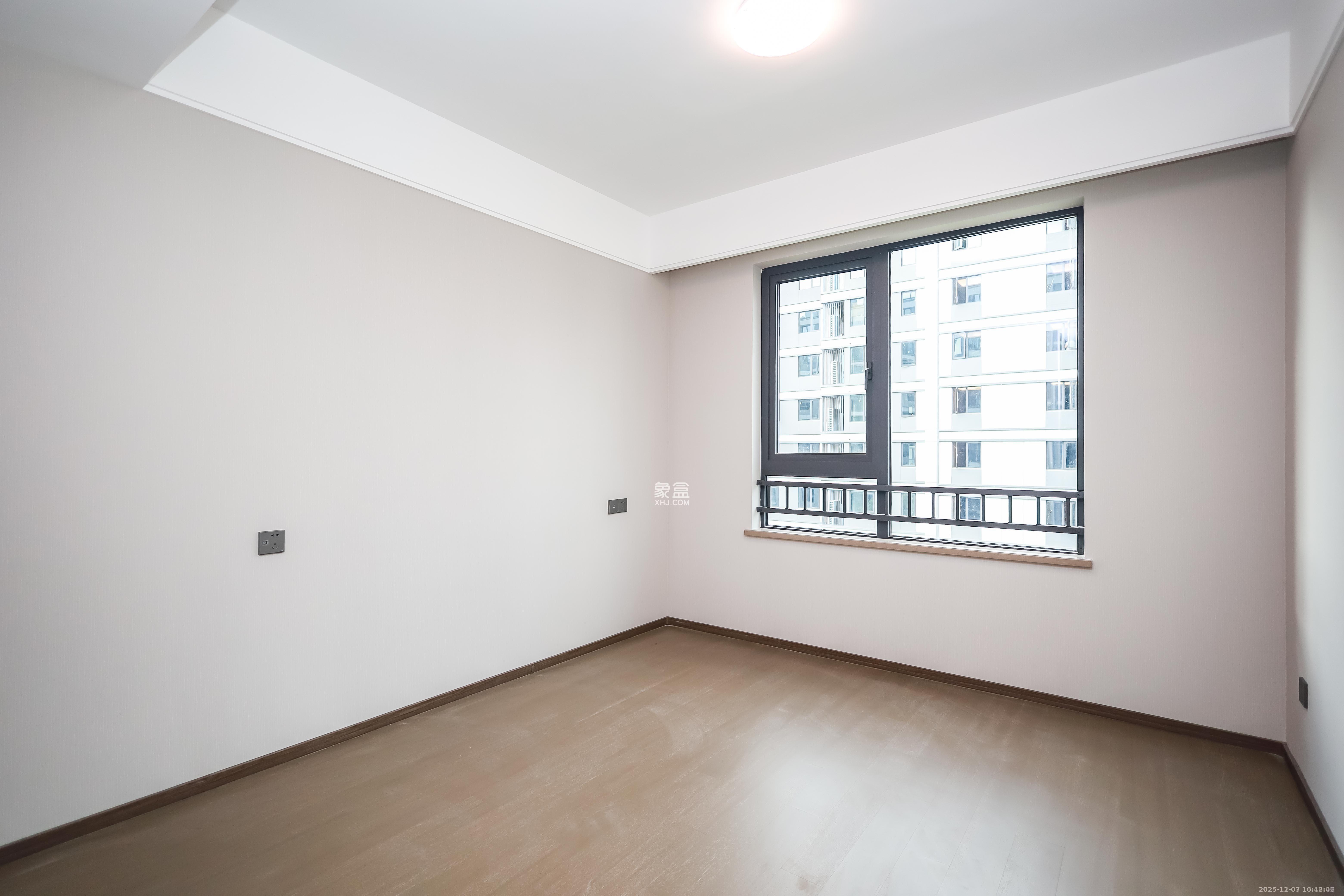 龙湖舜山府 4室2厅2卫 5600.0元/月 龙湖舜山府 4室2厅2卫 5600.0元/月室内图