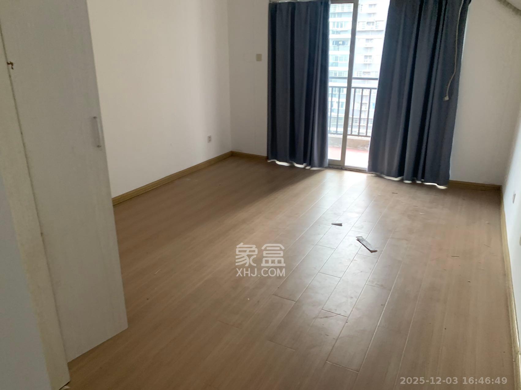 白沙湾嘉园 3室2厅1卫 2800.0元/月 白沙湾嘉园 3室2厅1卫 2800.0元/月室内图