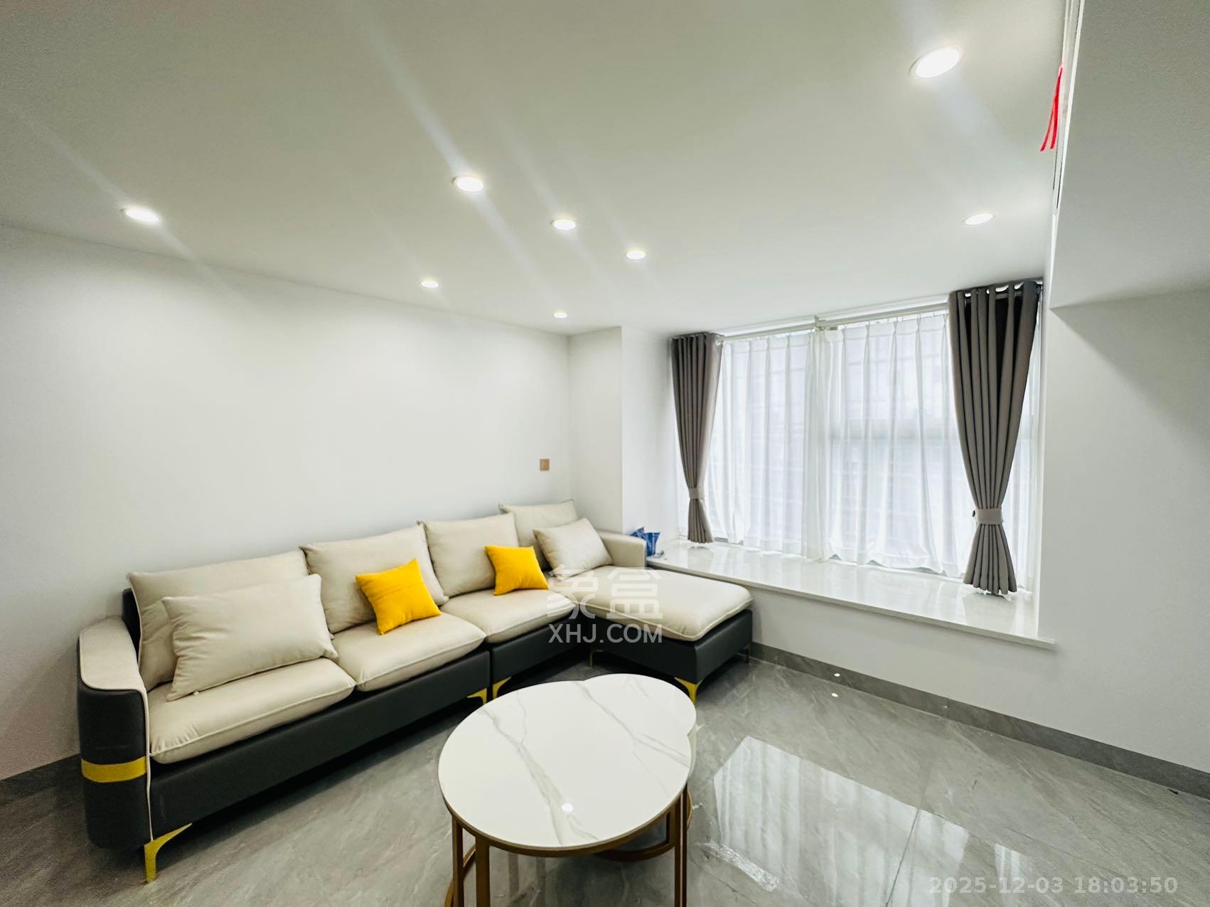 正荣梅溪紫阙台 2室2厅1卫 2200.0元/月 正荣梅溪紫阙台 2室2厅1卫 2200.0元/月室内图