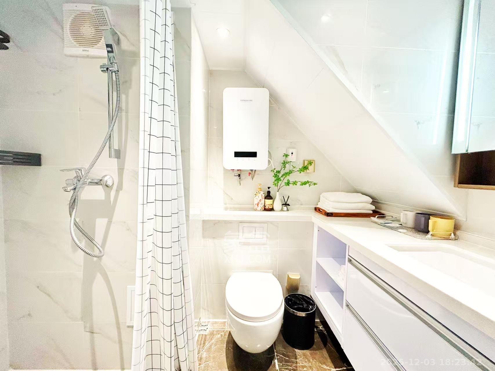 正荣梅溪紫阙台  2室1厅1卫    3000.0元/月室内图