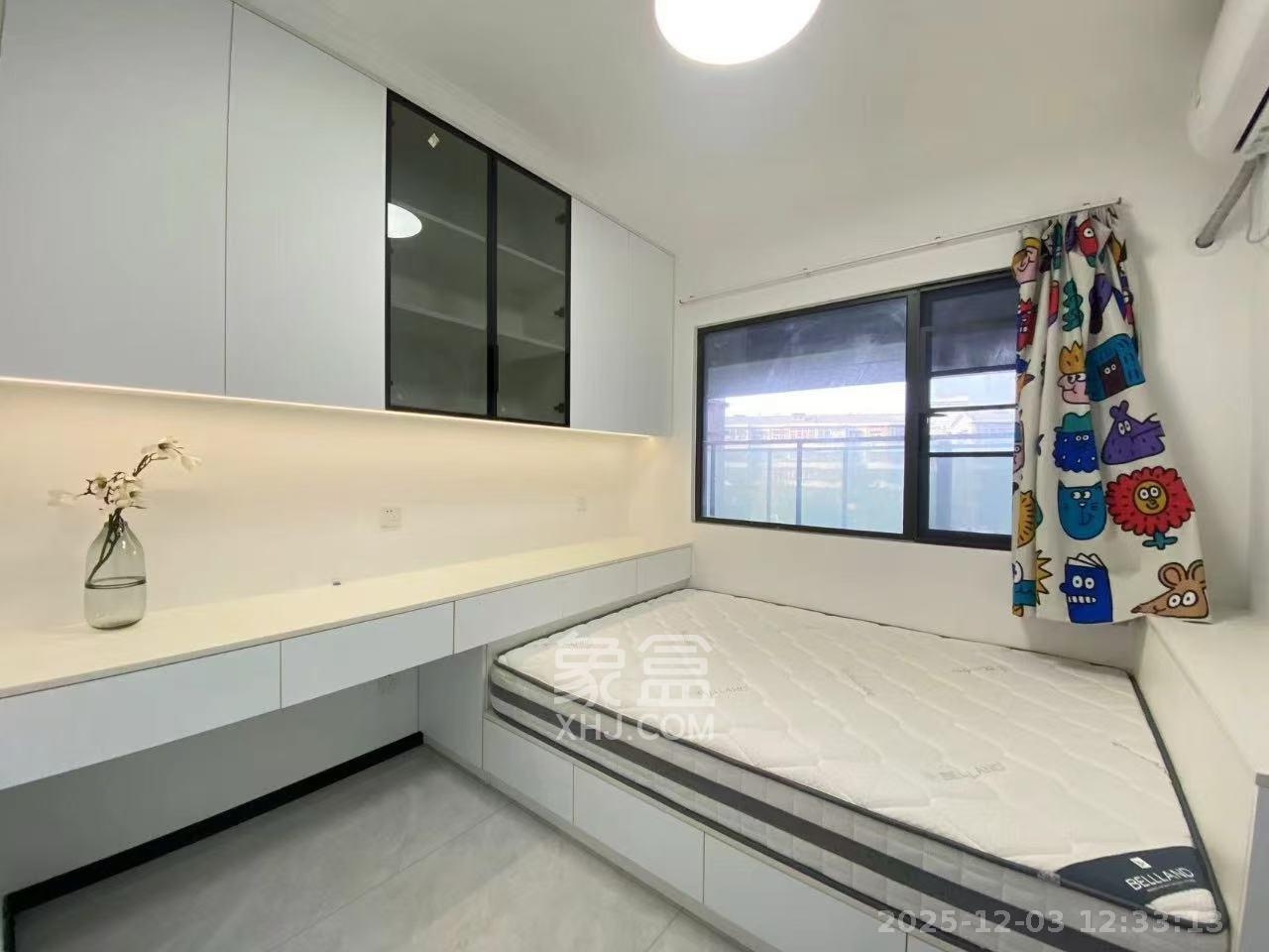 国欣向荣府  4室2厅2卫    4100.0元/月室内图