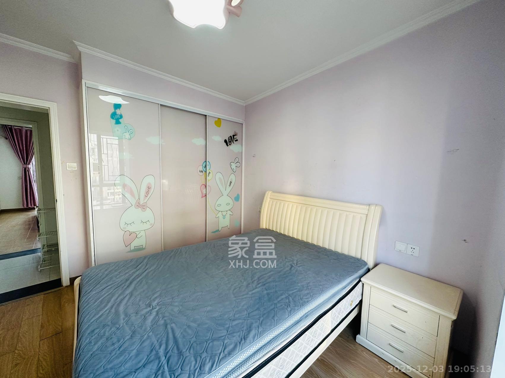 西子花苑 3室2厅2卫 2800.0元/月 西子花苑 3室2厅2卫 2800.0元/月室内图