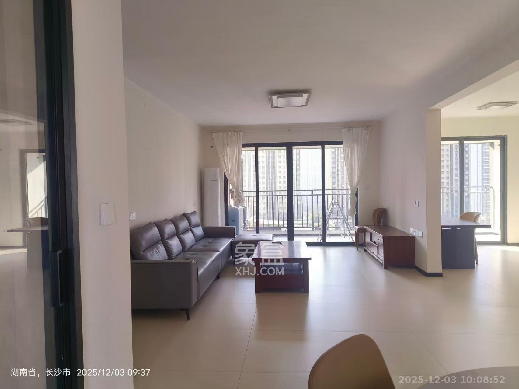 轨道中建麓江府 4室2厅2卫 3000.0元/月 轨道中建麓江府 4室2厅2卫 3000.0元/月室内图