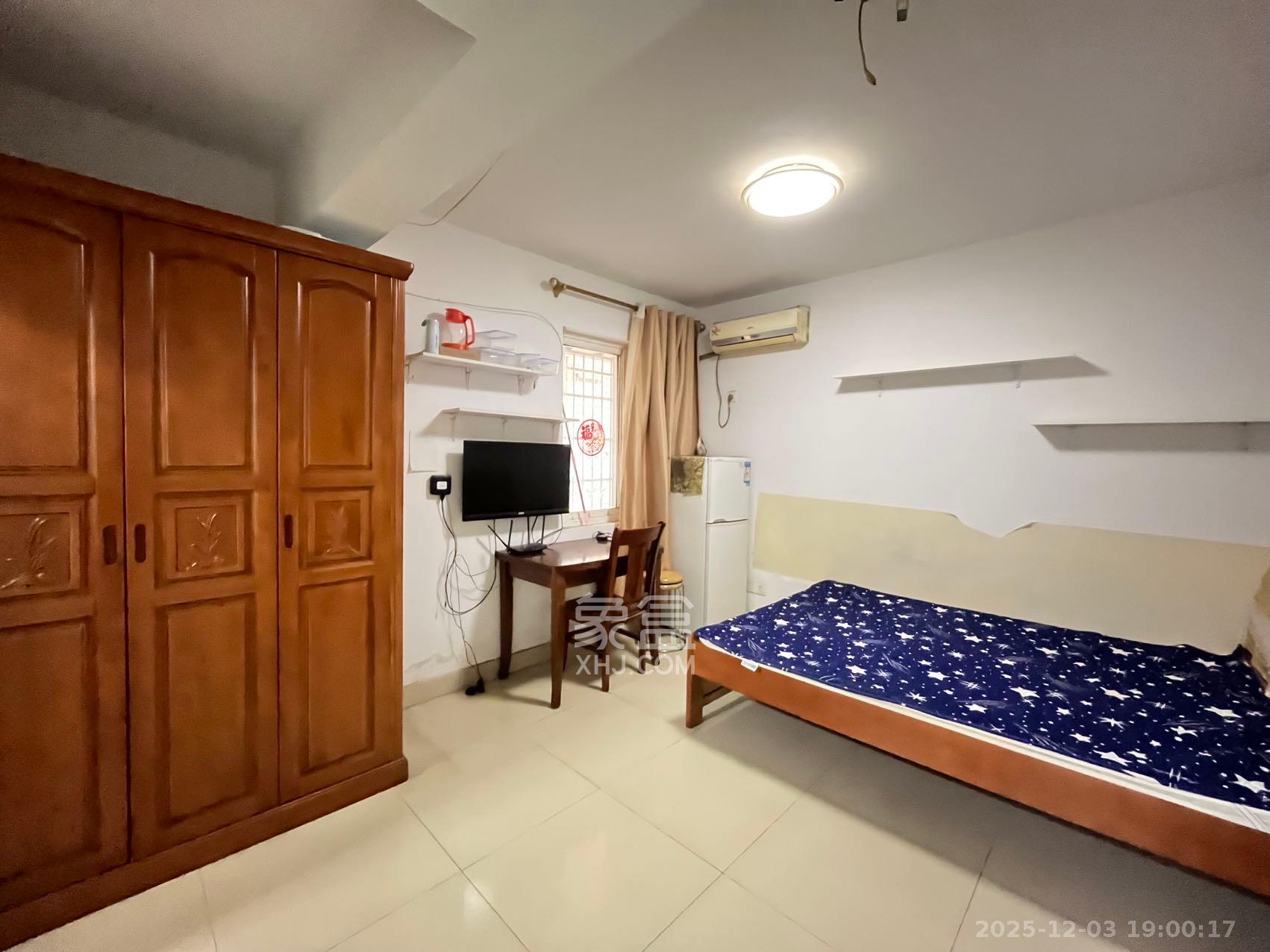 华银园 1室1厅1卫 1000.0元/月 华银园 1室1厅1卫 1000.0元/月室内图