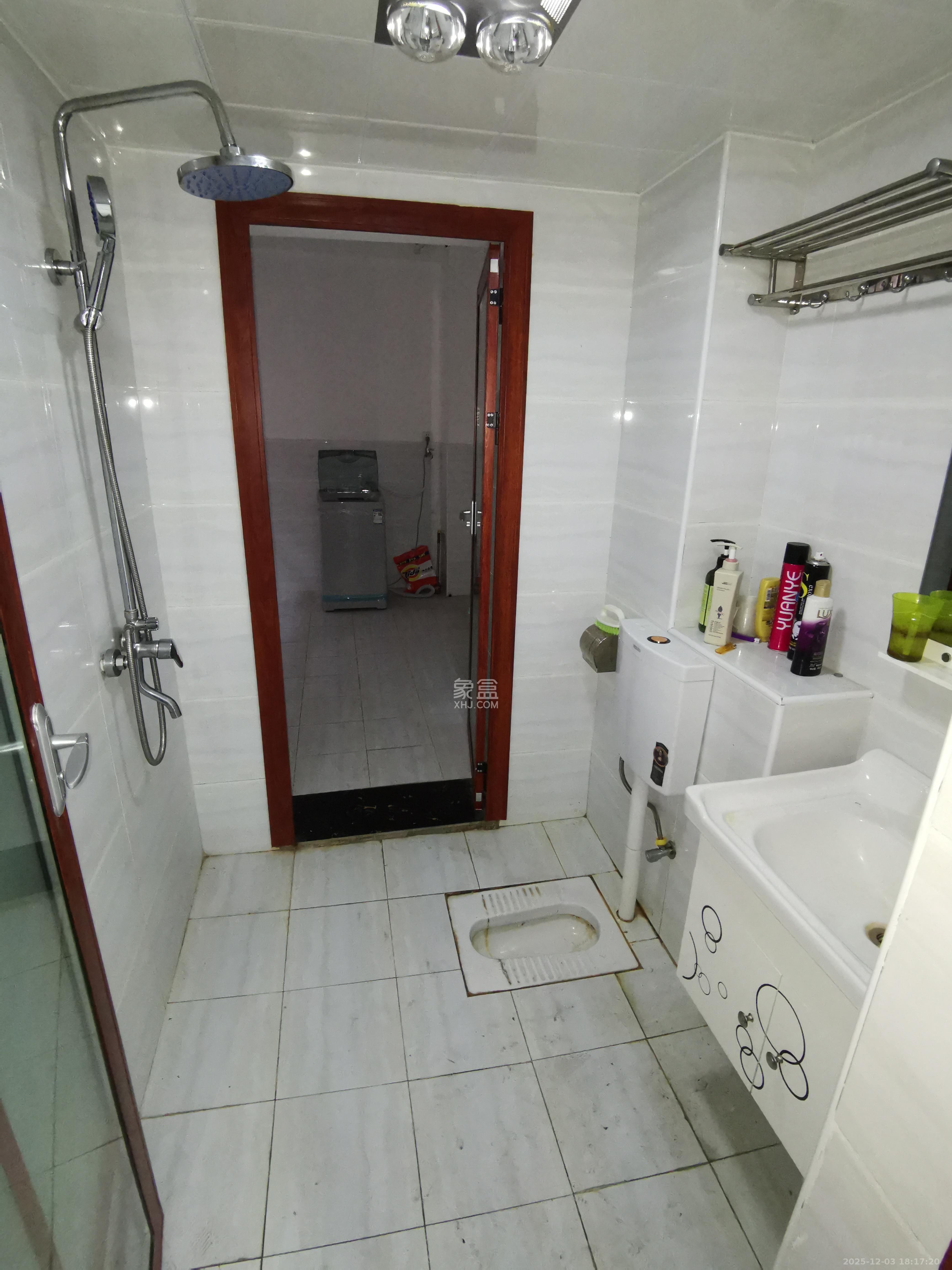 上河国际C区 3室2厅1卫 2800.0元/月 上河国际C区 3室2厅1卫 2800.0元/月室内图