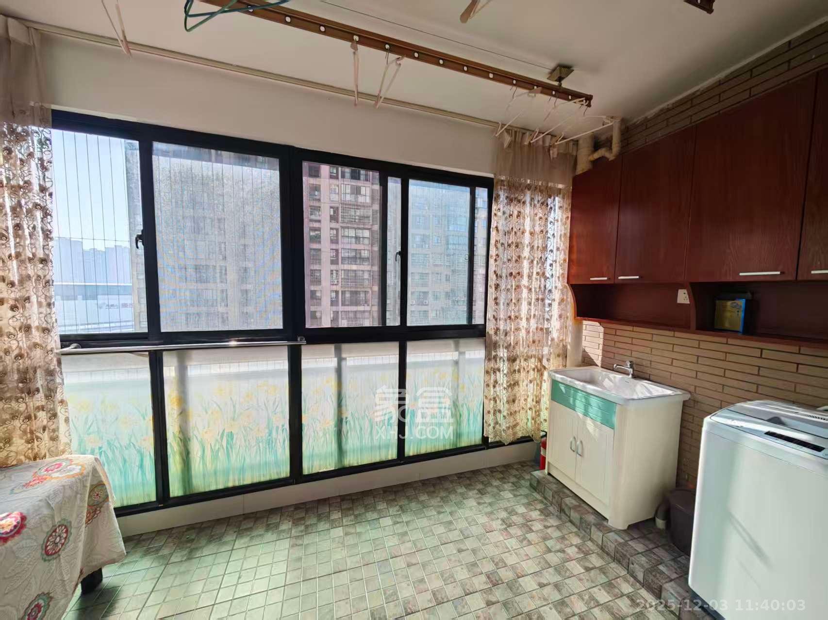 长大卧琥  1室1厅1卫    1850.0元/月室内图