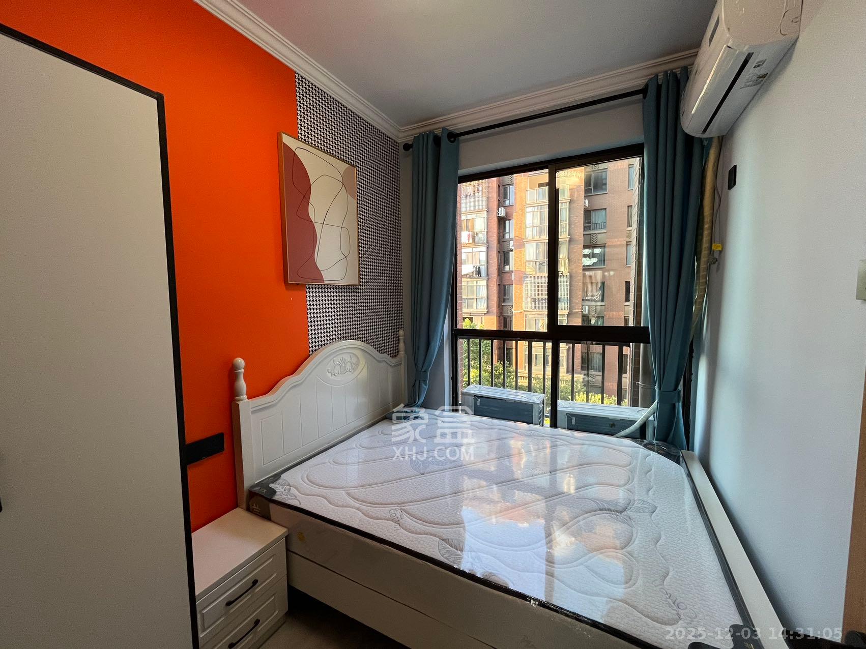 绿地公馆(绿地名邸) 3室2厅2卫 2700.0元/月 绿地公馆(绿地名邸) 3室2厅2卫 2700.0元/月室内图