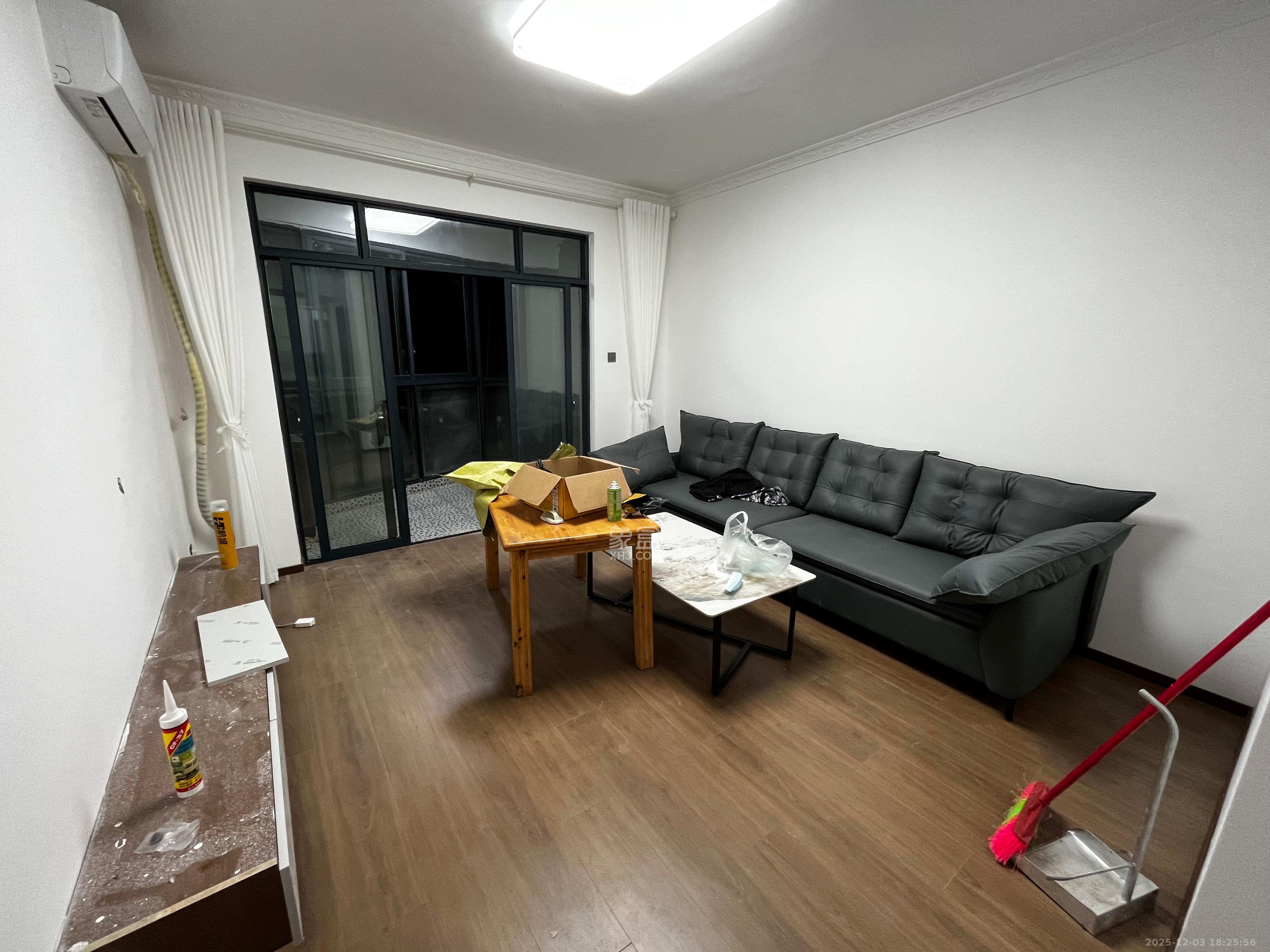 湘江世纪城悦江苑 2室1厅1卫 2300.0元/月 湘江世纪城悦江苑 2室1厅1卫 2300.0元/月室内图